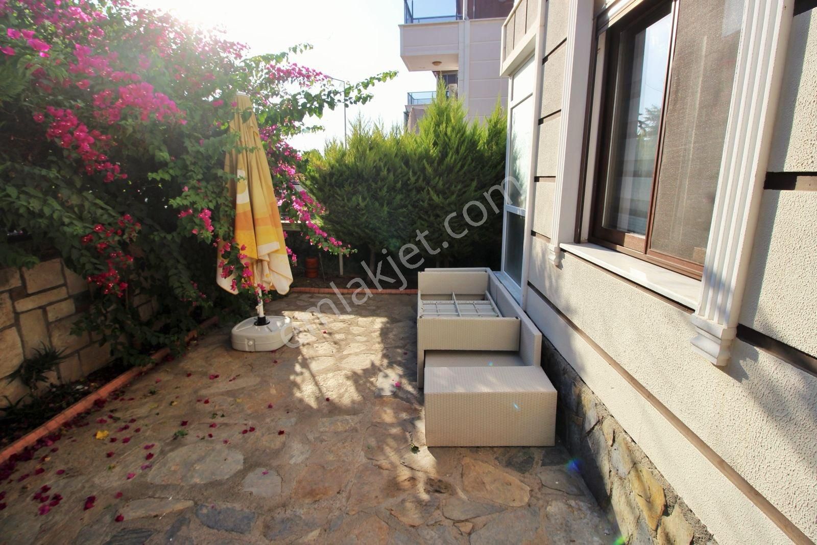 ⚡️acil Satılık⚡️plaja 250 Mt. 3+1 Triplex Tam Müstakil Villa Havuzlu Sitede⚡️ - Görsel 19