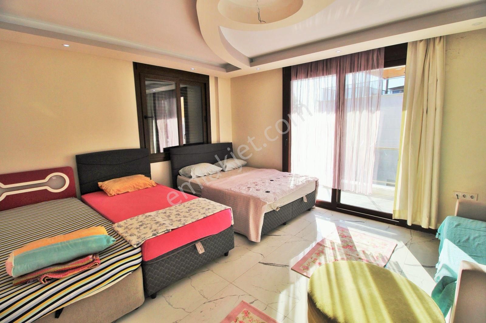 ⚡️acil Satılık⚡️plaja 250 Mt. 3+1 Triplex Tam Müstakil Villa Havuzlu Sitede⚡️ - Görsel 25