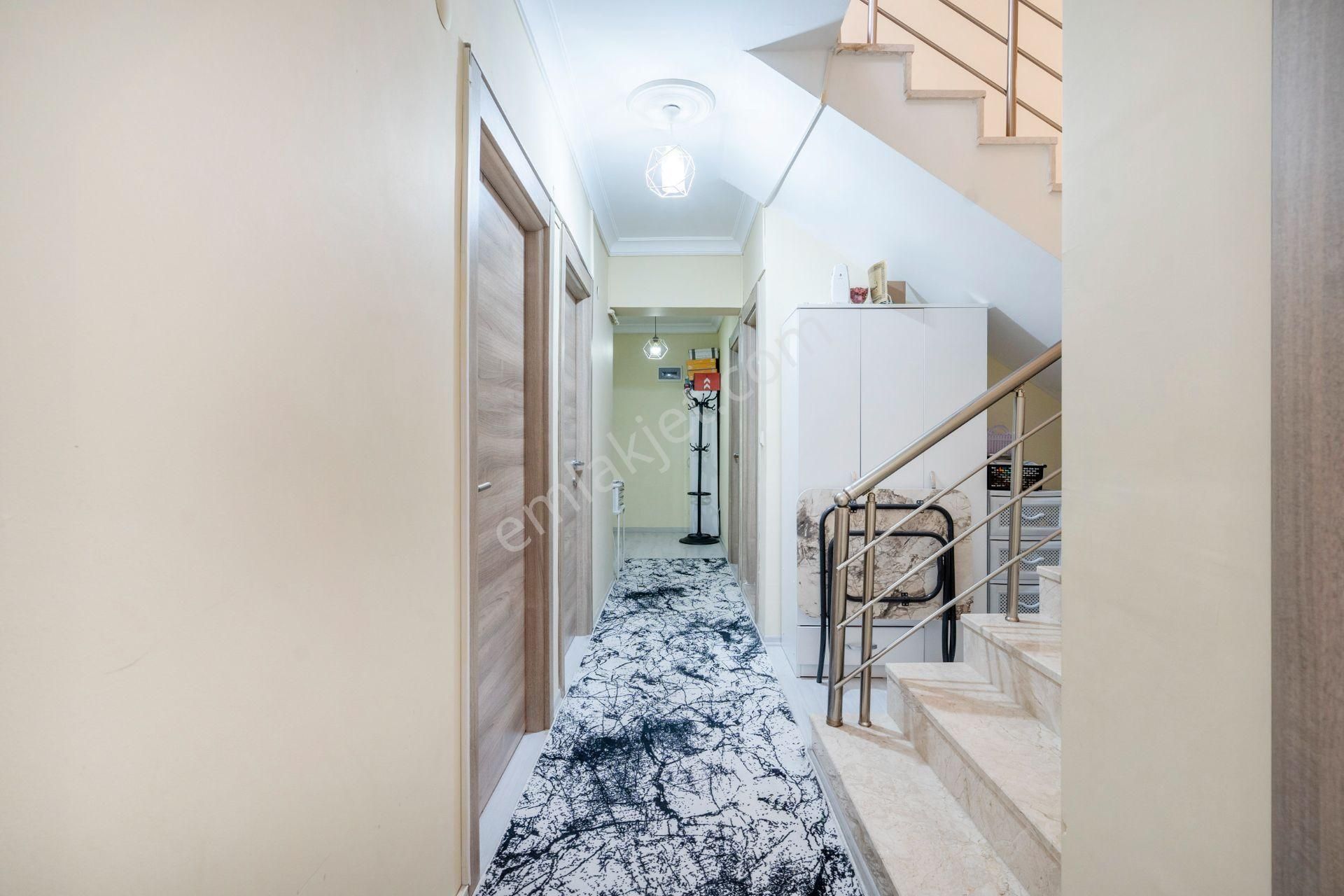 Demirtaş Cumhuriyet'te Merkezi Konumda Satılık 6+1 Dubleks Daire - Görsel 4