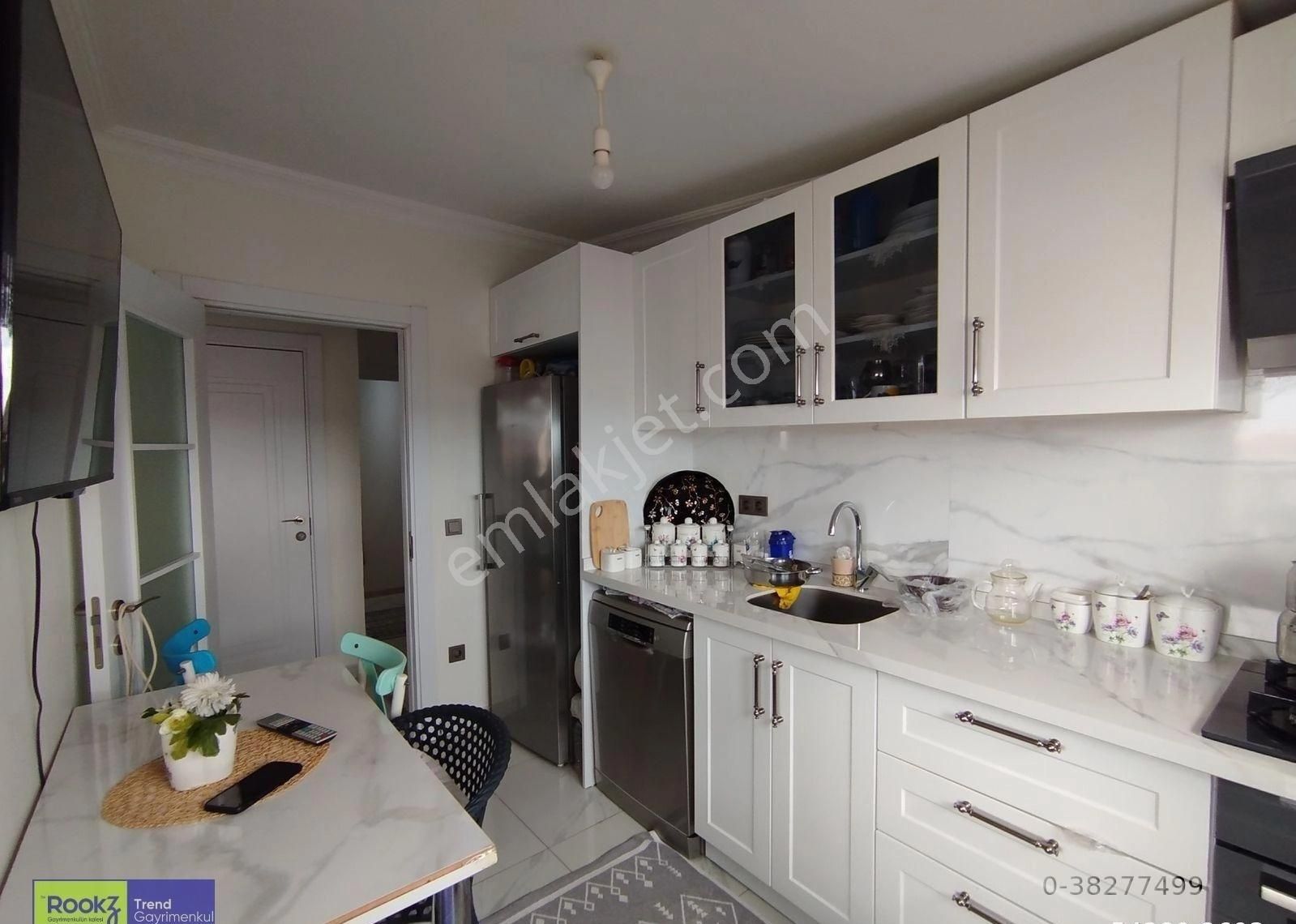 Sancaktepe Demokrasi Caddesinde 3+1 Dubleks Daire Harika Konum - Görsel 24