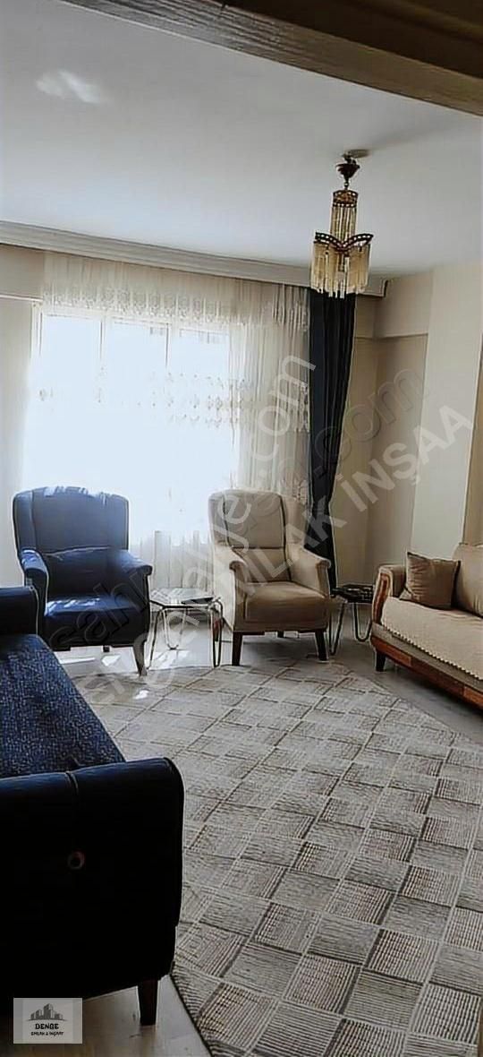Esenler Tuna Mah'sinde Satılık Daire.