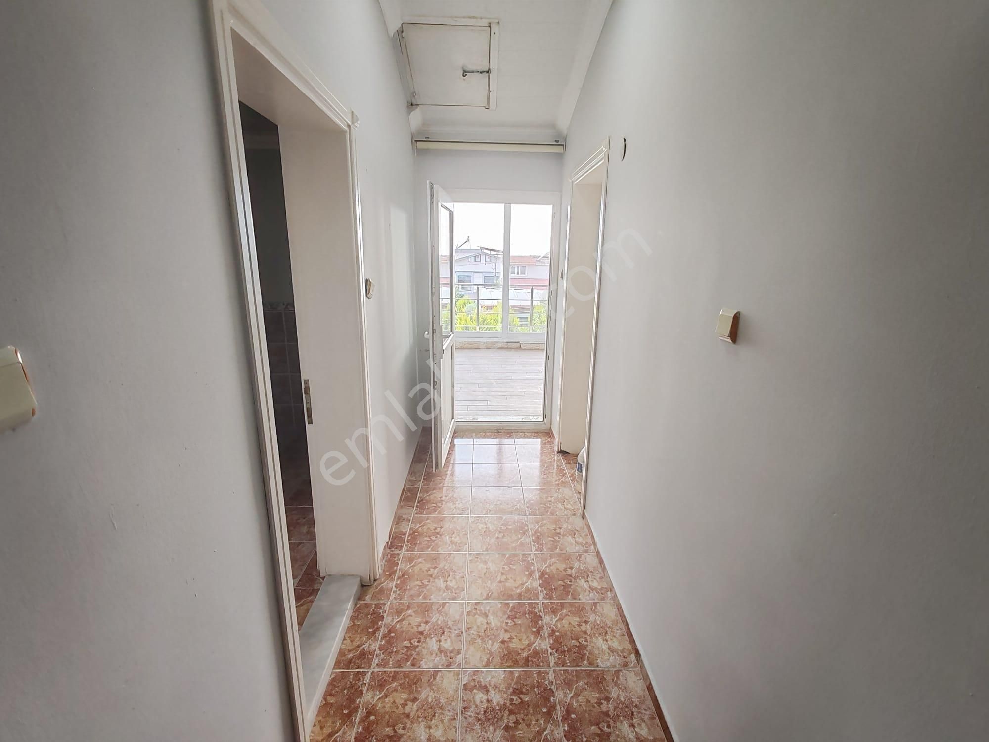 Seferihisar Atatürk Mahallesi Satılık Deniz Manzaralı Lüx Müstakil Villa - Görsel 32