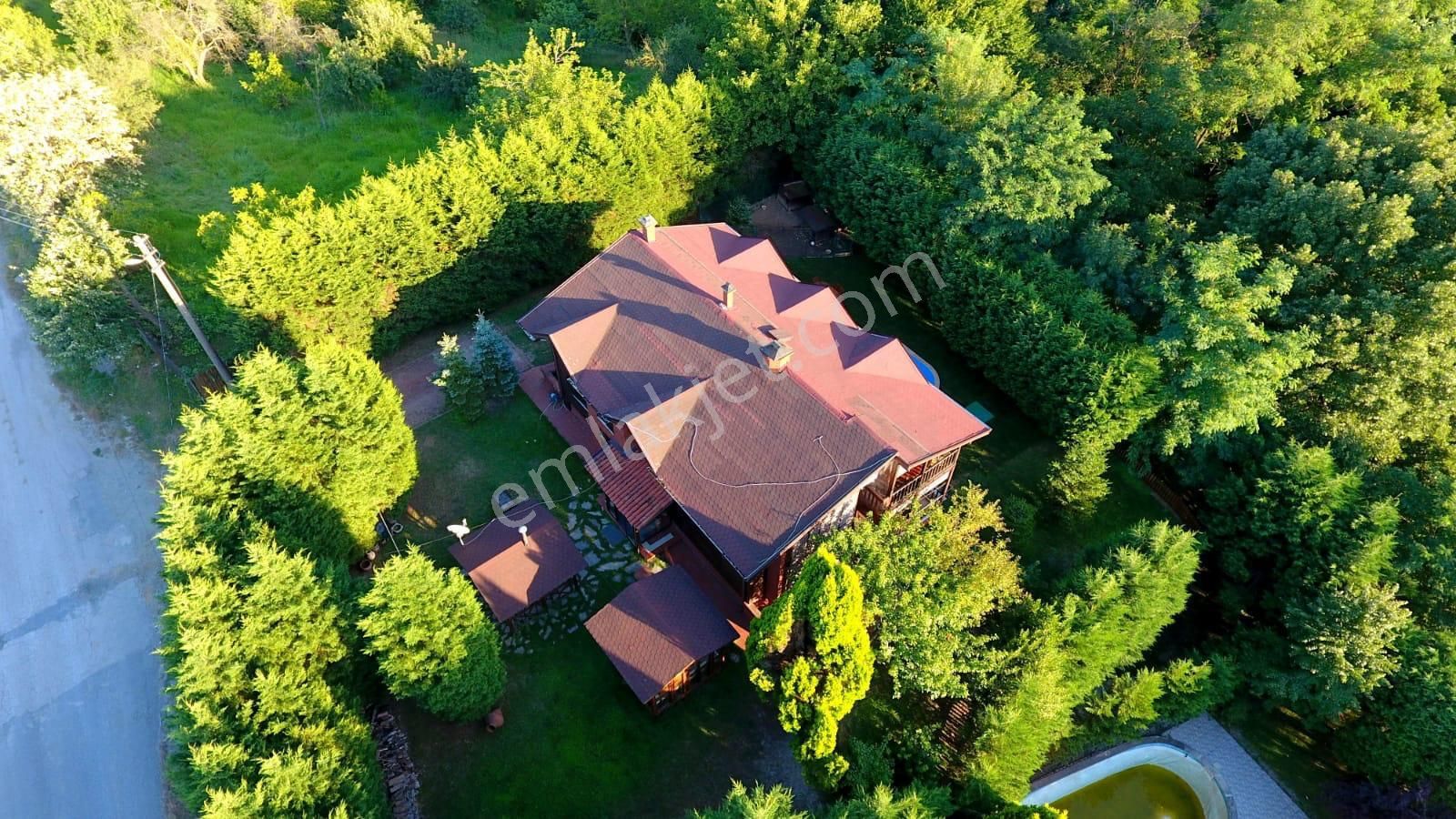Sapanca Kuruçeşme"de 2355 M2 İçinde Yıllık Kiralık Müstakil Villa... - Görsel 3