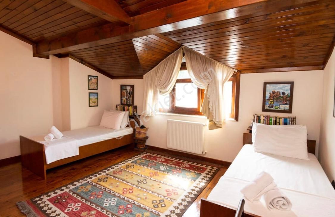 Sapanca Kuruçeşme"de 2355 M2 İçinde Yıllık Kiralık Müstakil Villa... - Görsel 15