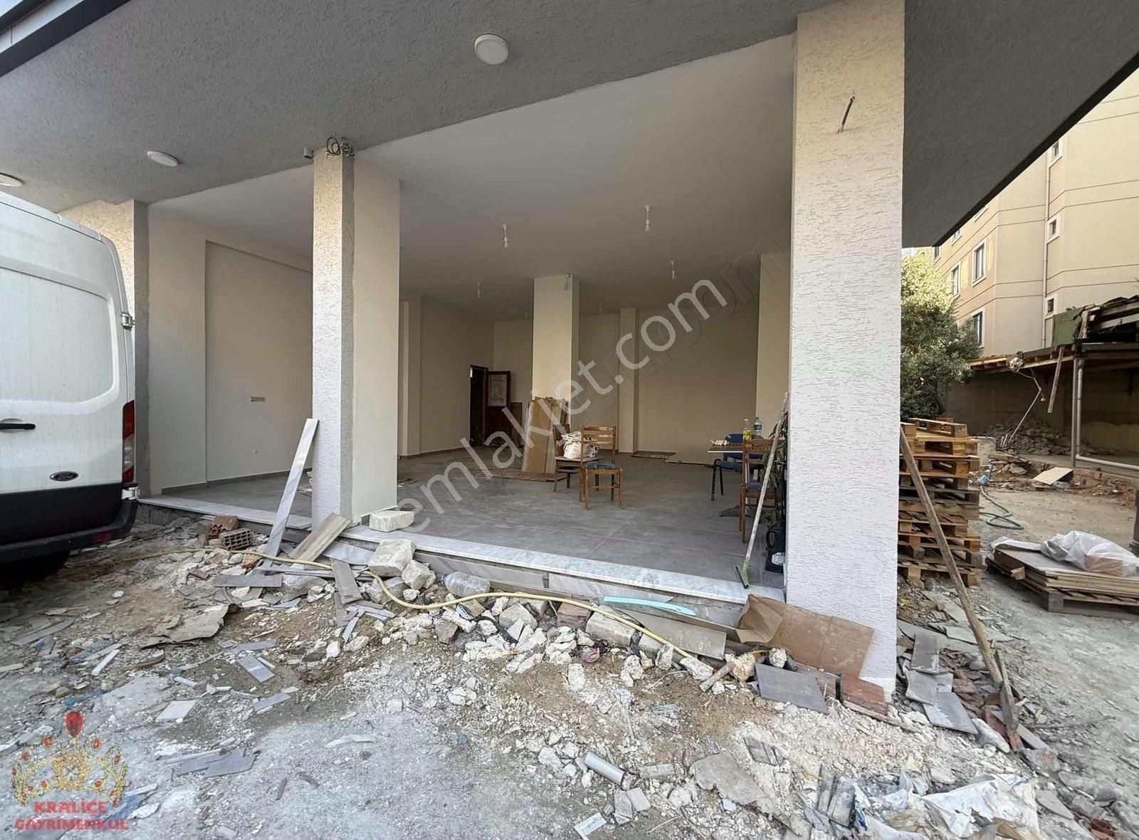 Sapanbağlar'da Kiralık Dükkan 90m2 Net