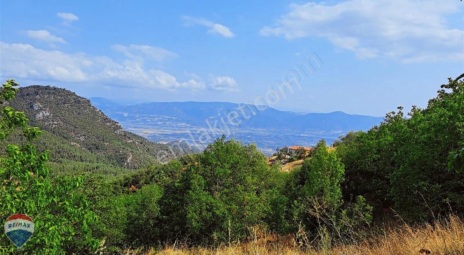 Remax Mavi'den Pamukova'da Kadastral Yolu Olan 3.819 M² Tarla - Görsel 7