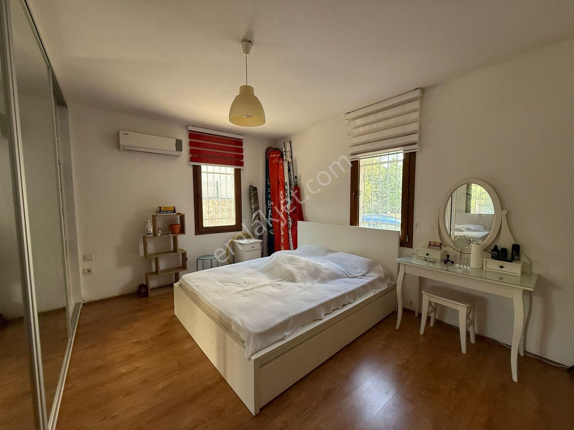 Ortakent Merkez Düzayak Konumda Satılık Bahçeli Daire Geniş Ev Yatırım Fırsatı Köşe Blok Krediye Uyg - Görsel 28