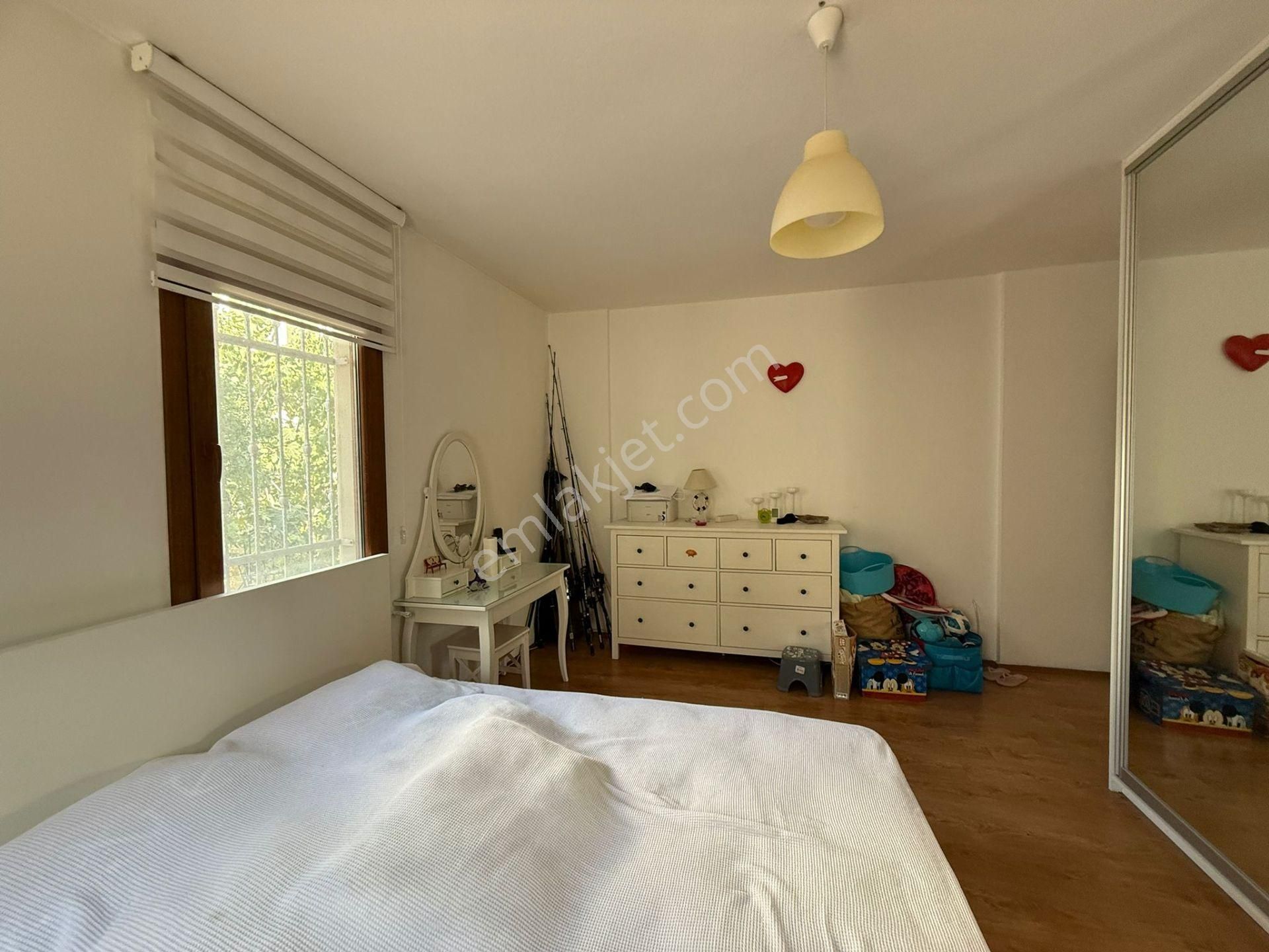 Ortakent Merkez Düzayak Konumda Satılık Bahçeli Daire Geniş Ev Yatırım Fırsatı Köşe Blok Krediye Uyg - Görsel 24