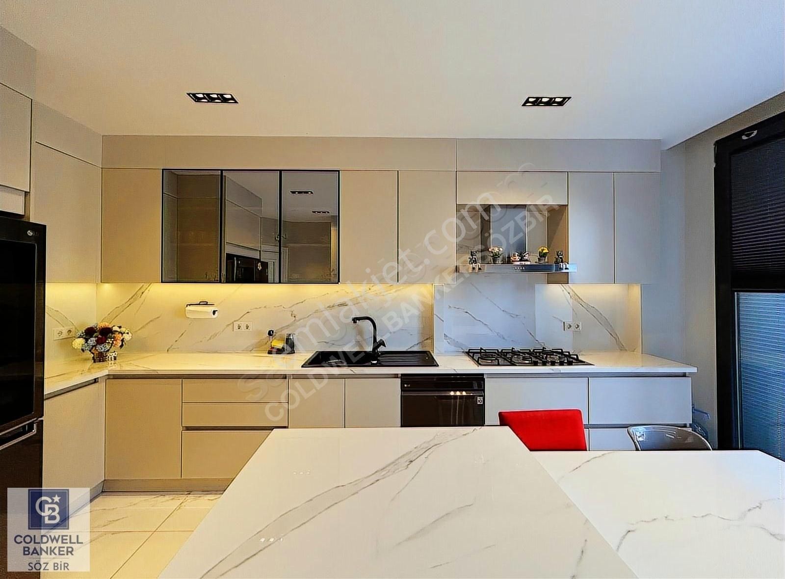 Reşadiye'de 5+1 Ultra Lüks Satılık Müstakil Villa - Görsel 8