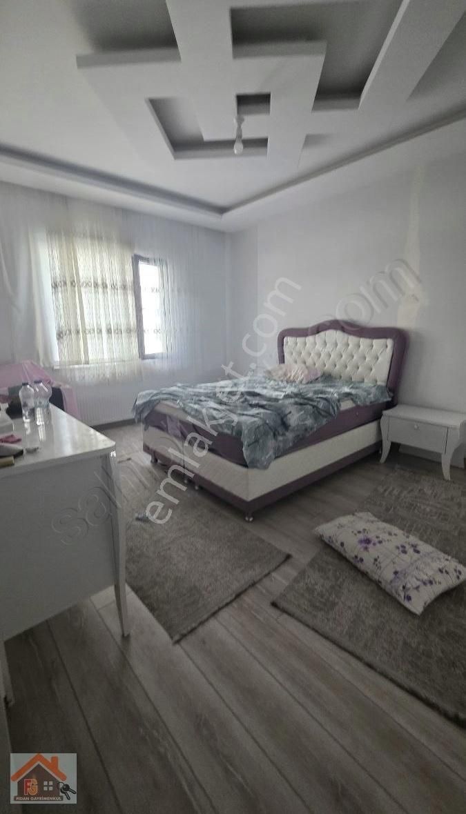 Yalova Çiftlikköy De Satılık Geniş Lüks Daire - Görsel 16