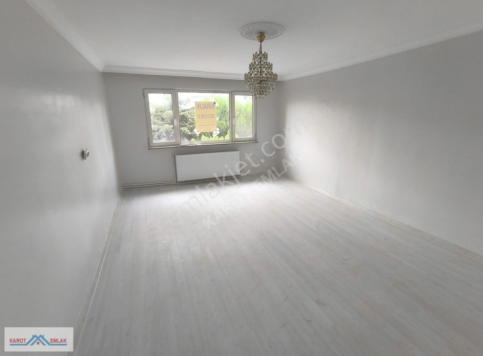 Ataşehir Türk İş Blk.çıft Cephelı Boyalı 2+1 Temiz Kiralık Daire