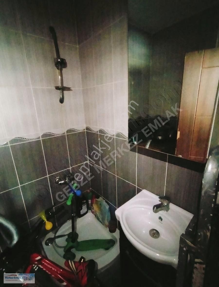 Merkez Emlak Armağan'dan 3+1 2.kat Ebeveyn'li Geniş Ve Otoparklı - Görsel 8