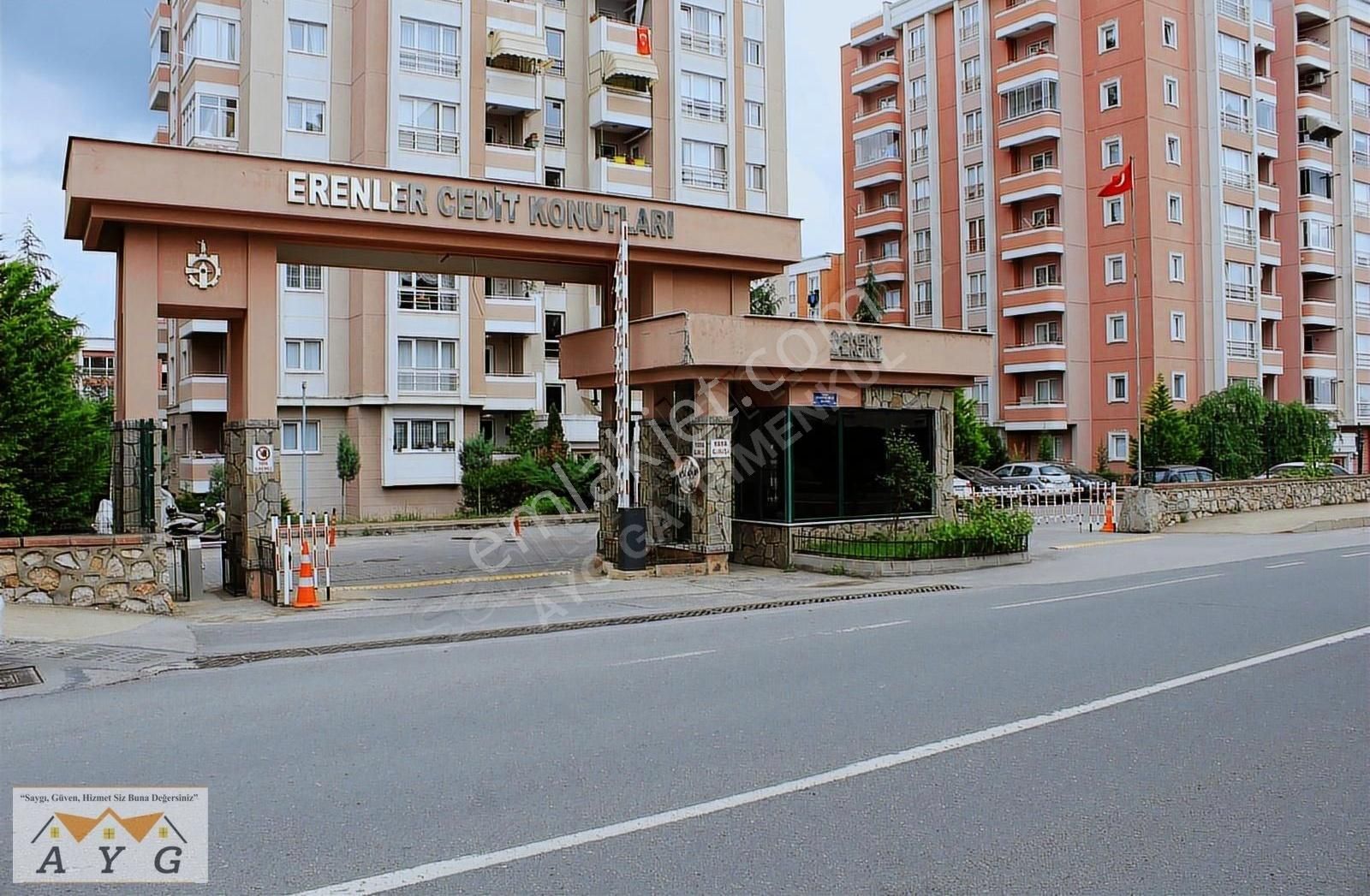 Üniversite Yolu Üzeri Erenler Cedit Sitesi Kiralık Arakat Daire