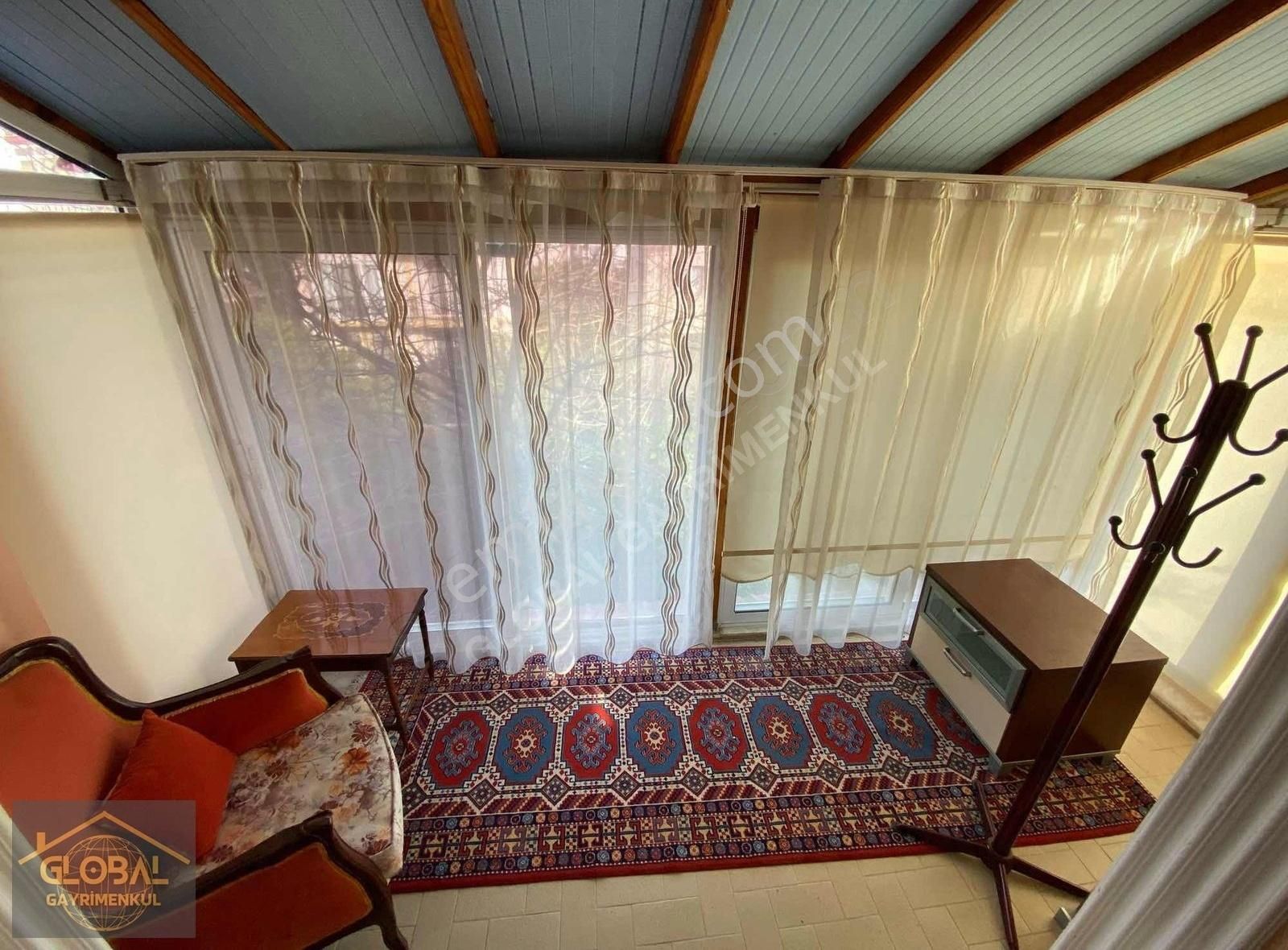 Global'den Merkezde Geniş Bahçeli Villa - Görsel 11