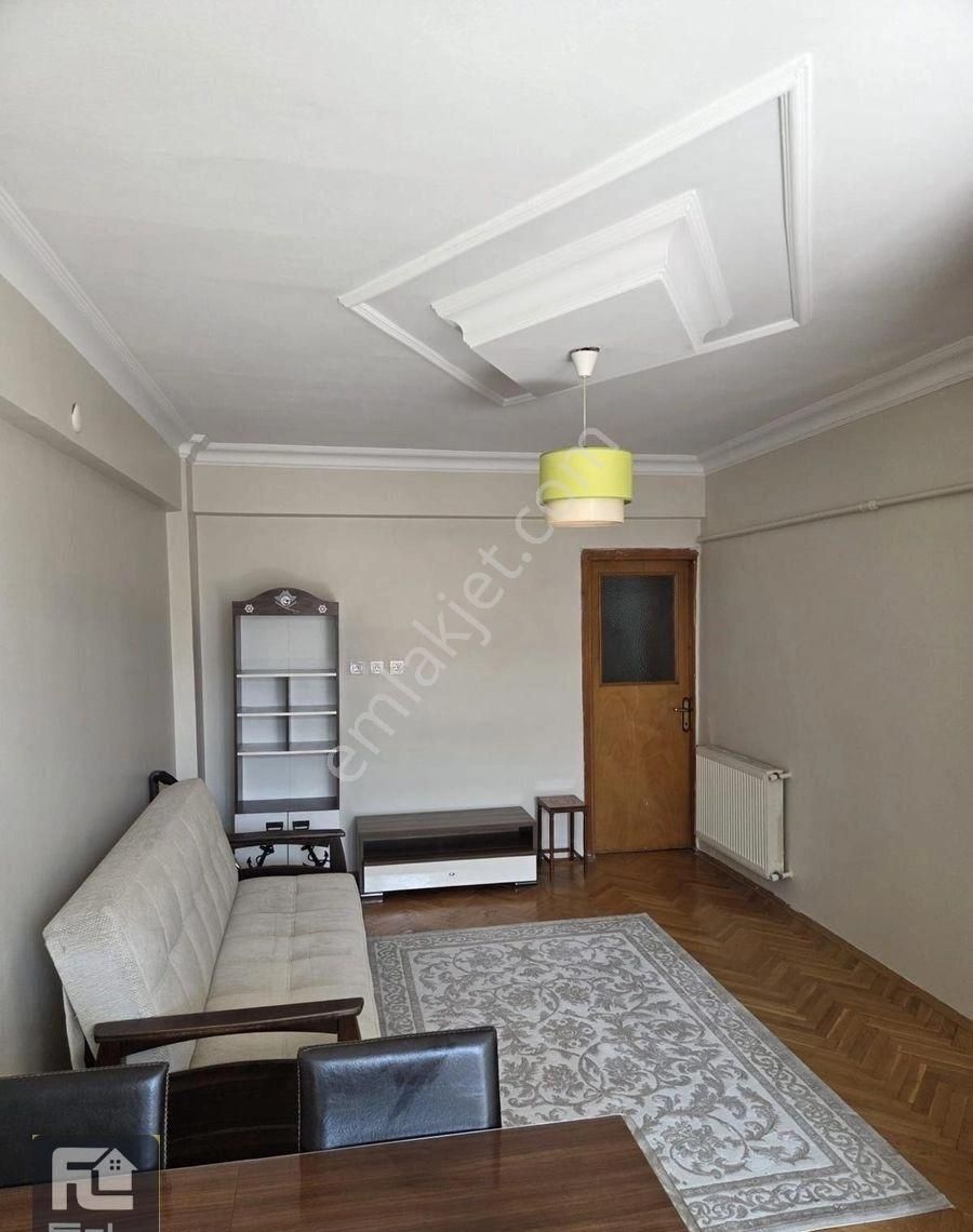 F-l Emlaktan Bulgurluda 2+1 4.kat Faturalı Eşyalı Aile-bekara