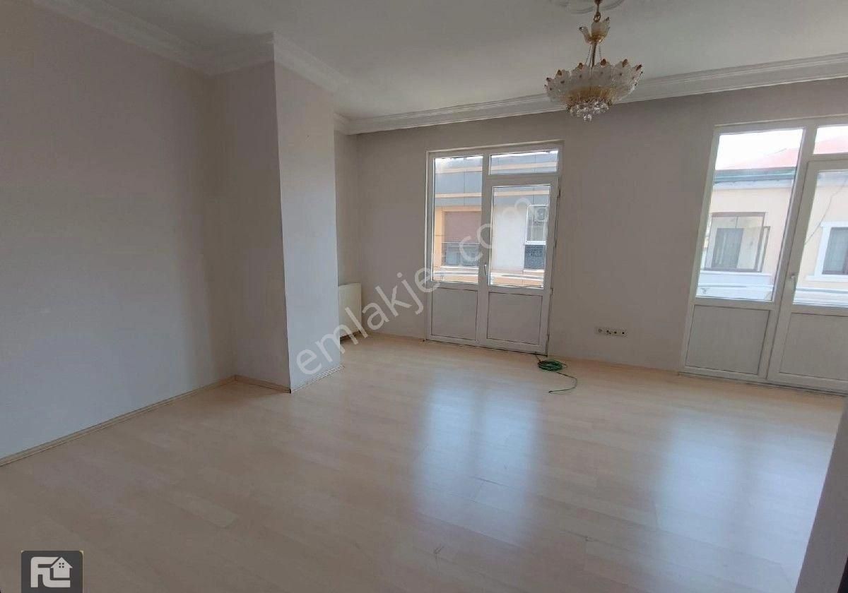 F-l Emlaktan Bulgurlu Metroya 13 Dk 2+1 Arakat Daire