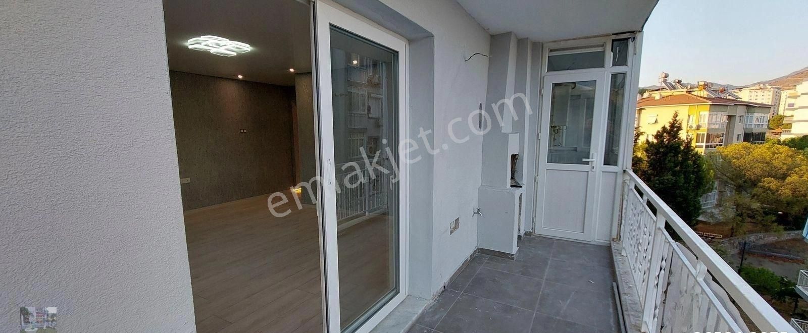 Karşıyaka Zübeyde Hanım Mah. Ful Tadilatlı Satılık Daire Kanıt Ermlaktan - Görsel 23