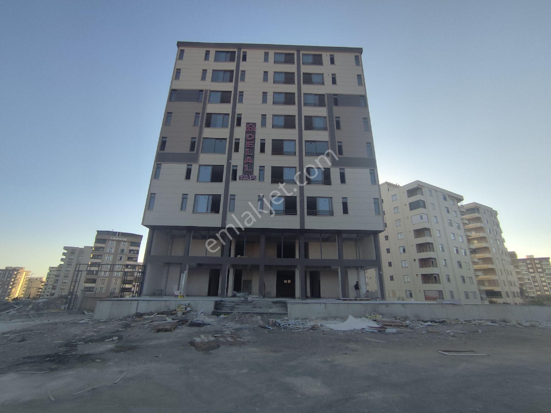 Kuruluş Gayrimenkulden Karaköprü Doğukentte Satılık 1+1 Ara Kat