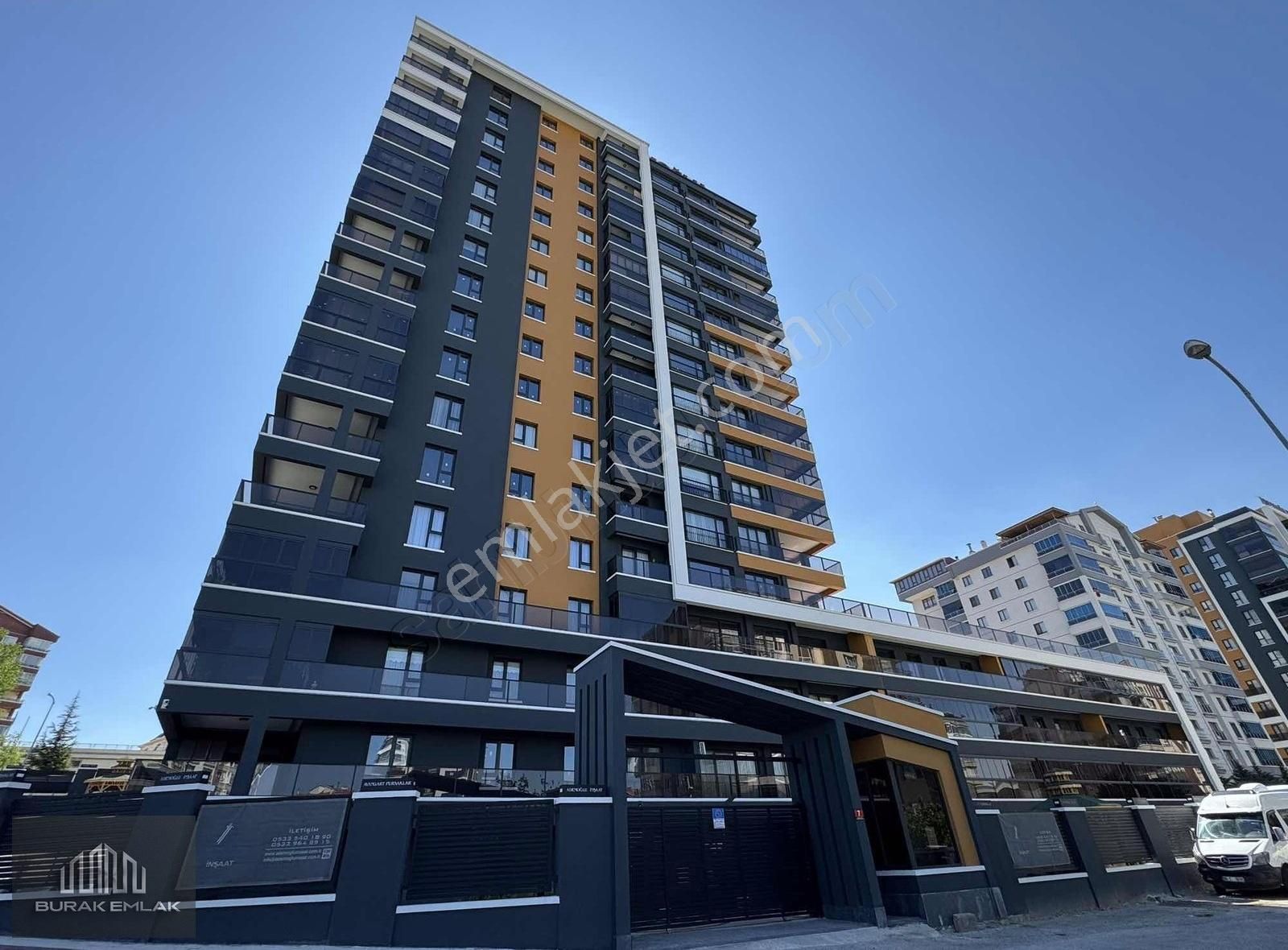 Bölgenin En İyisi! Burak'tan Tam Donanımlı Prestijli Sitede 4+1