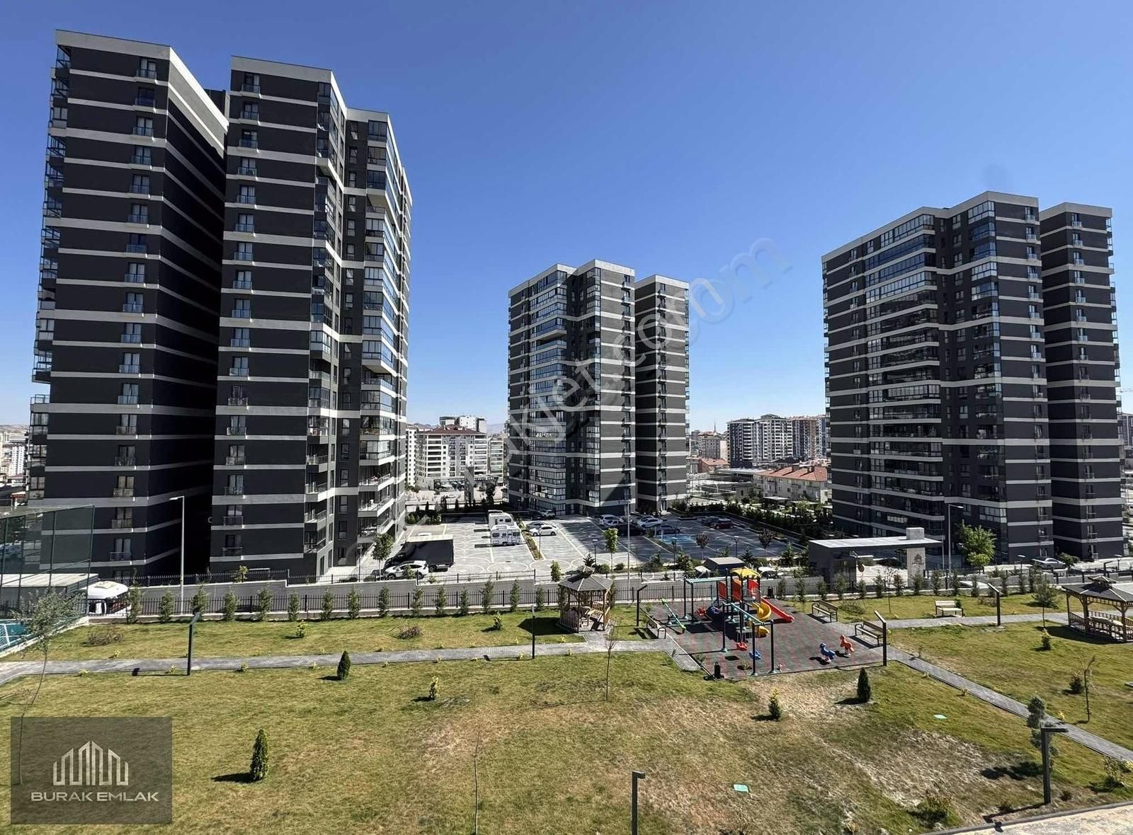 Burak'tan Yüzme Havuzlu, 7/24 Güvenlikli, K.garaj 16.kat Lüx 4+1