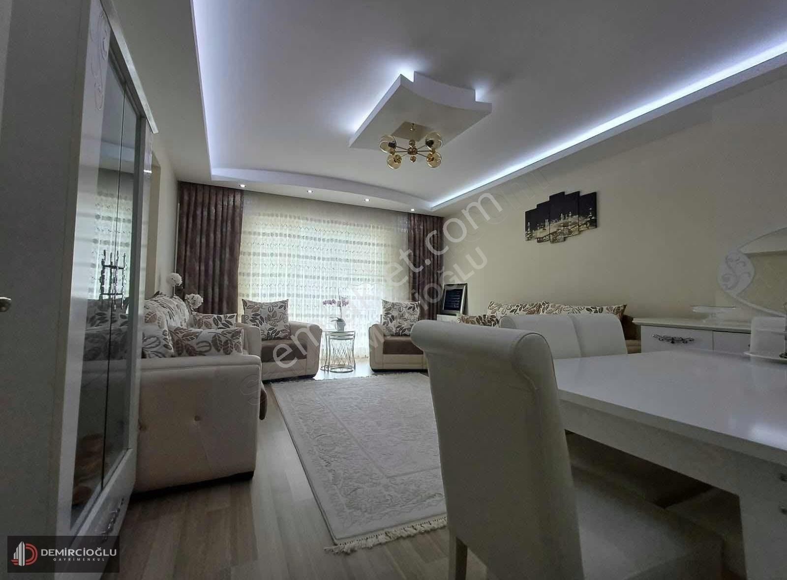 Karasu Cad/tramvay Hattında/180m2/güney Cephe/lüx Satılık Daire