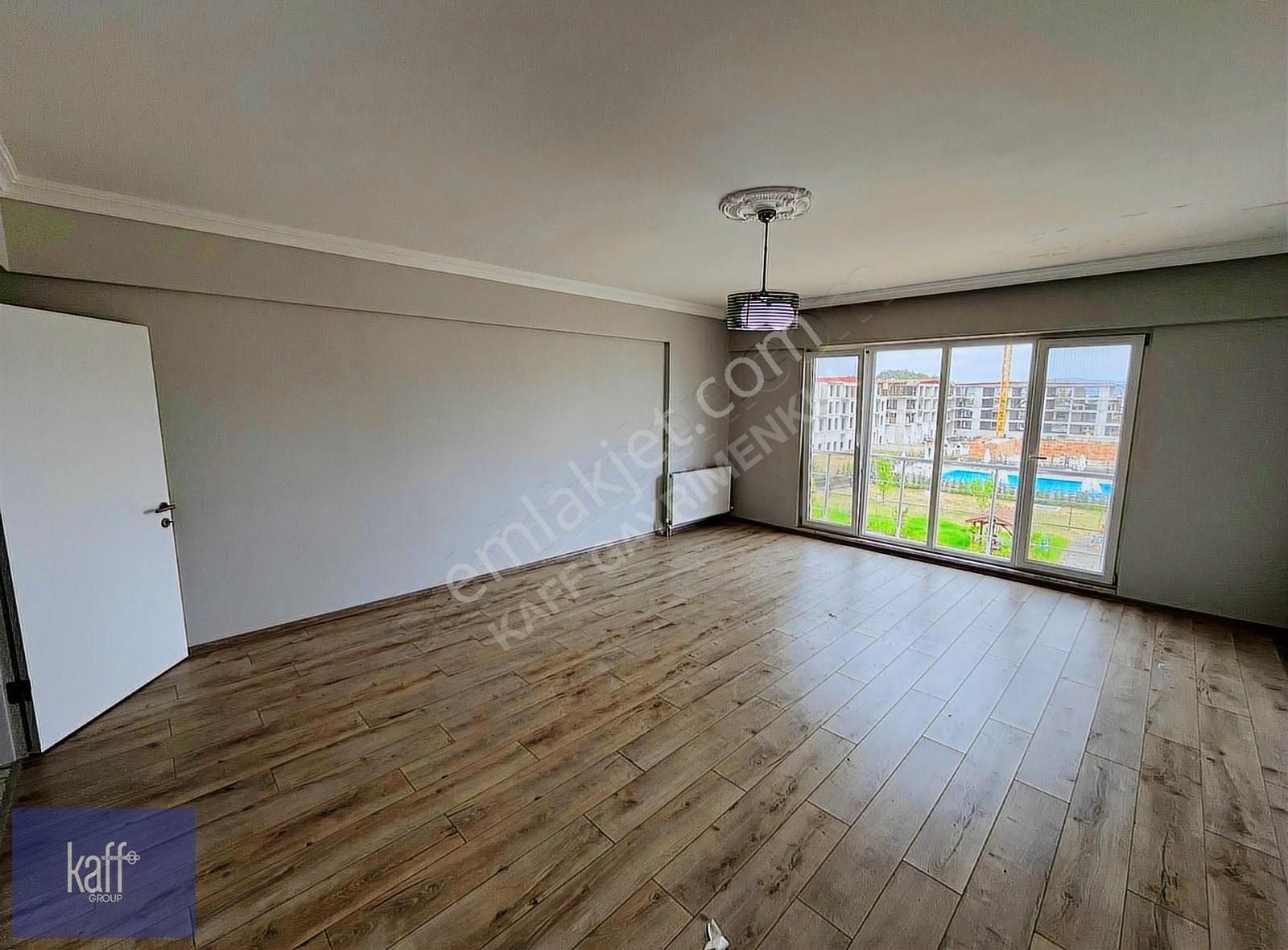 Kartepe Konakları 2.etap Kiralık 2+1 Büyük Tip Çatı Dubleks