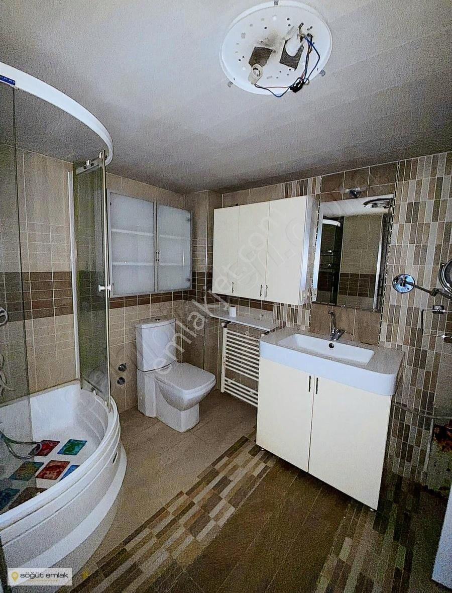 Söğüt Emlak - Boğaziçi Sitesi Oturuma Hazır 3+1 Kiralık Daire