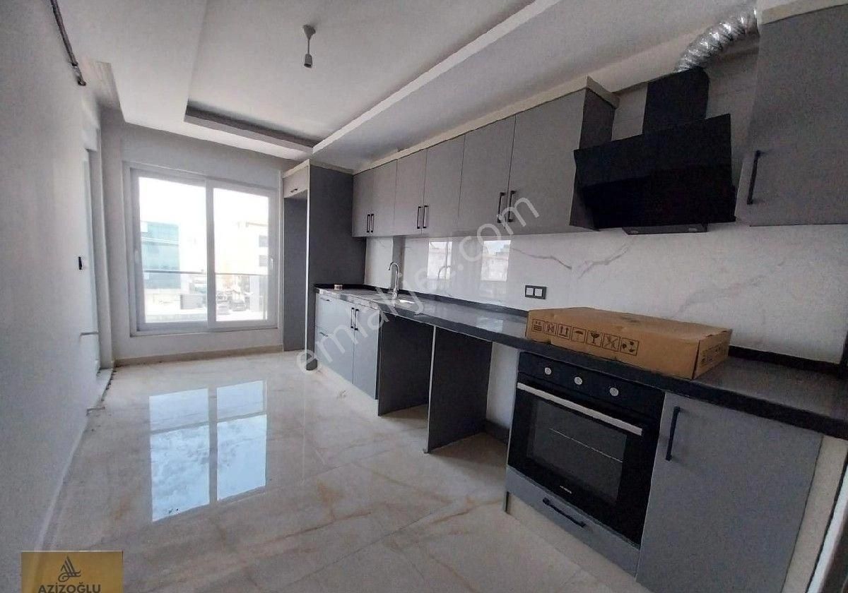 Yeşilırmak Cadde Üstü Gazi Mah 2+1 Ebeveyn Banyolu Daire