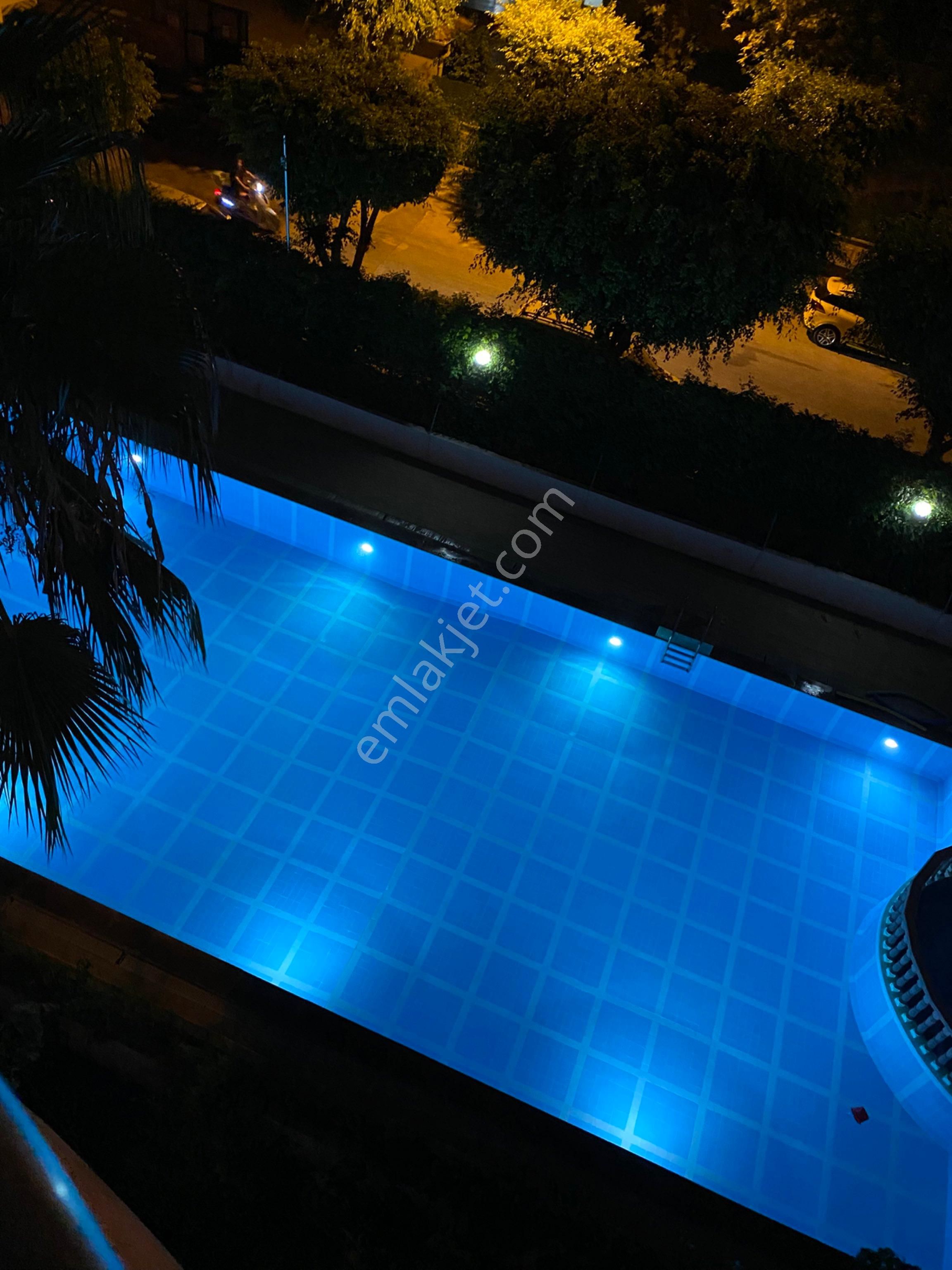 Obagöl De Havuzlu Site 2+1 Eşyalı