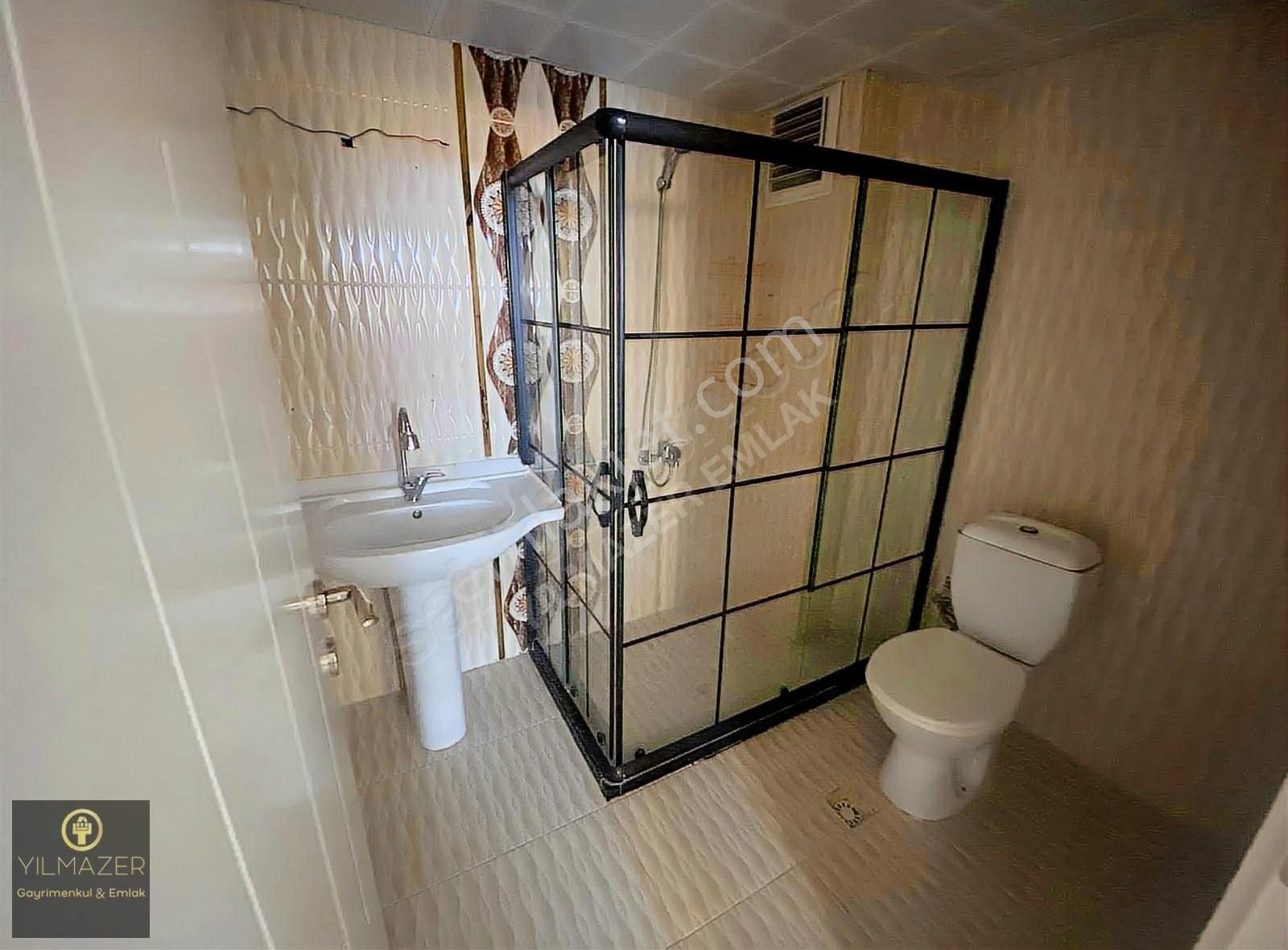 Yılmazer'den 1048 Cadde Üzerinde Migros Karşısı İskanlı 3+1 Acil - Görsel 7