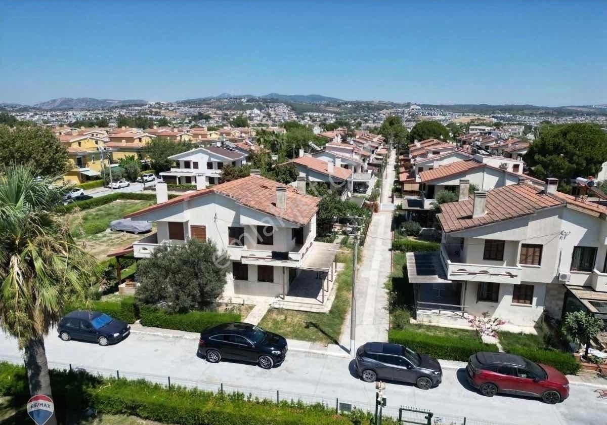 Denıze Sıfır Sıte Içınde Bahçelı Yazlık Vılla - Görsel 3