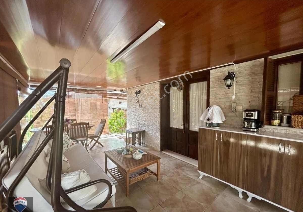 Denıze Sıfır Sıte Içınde Bahçelı Yazlık Vılla - Görsel 3