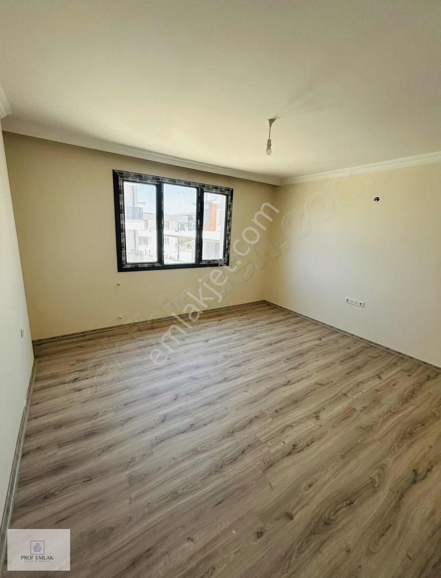 Okul Yanı Bahçe Kullanımlı Ara Kat Önü Açık Aydınlık Ferah Daire - Görsel 3