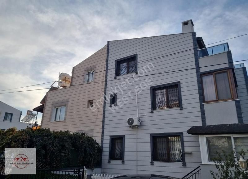 West'ten Menderes Mithatpaşa Mah. 3,5+1 Odalı Kiralık Villa