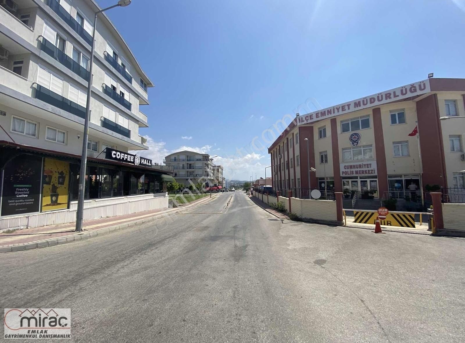 Emek Mahallesinde Cafeler Caddesinde 1+0 Eşyalı Daire