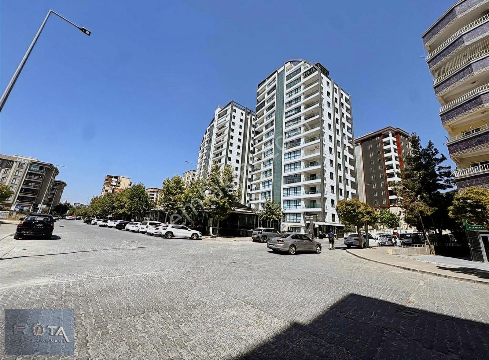 Rota Emlaktan Yelken Towers Ta Satılık 2+1