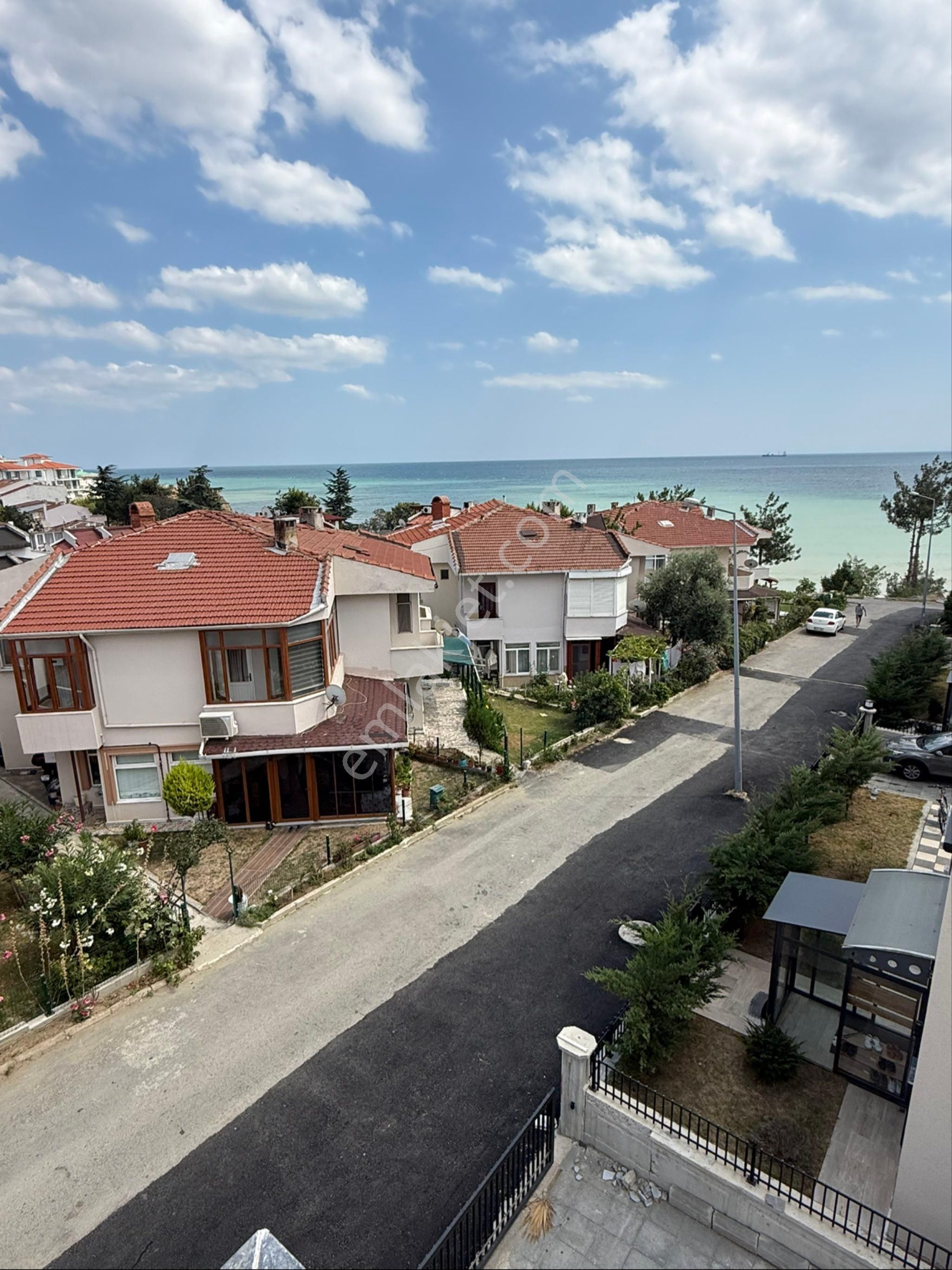 Tekirdağ Süleyman Paşada 3 Katlı Denize Sıfır Villa Harika Konum - Görsel 9