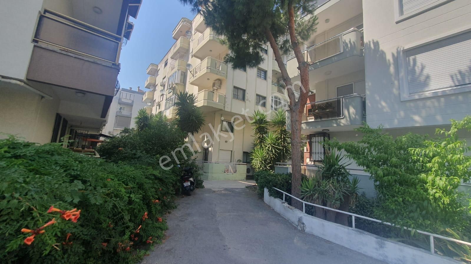 Bestekar Sadi Hoşses'te Sahibinden Satılık Geniş 3+1 - Görsel 17