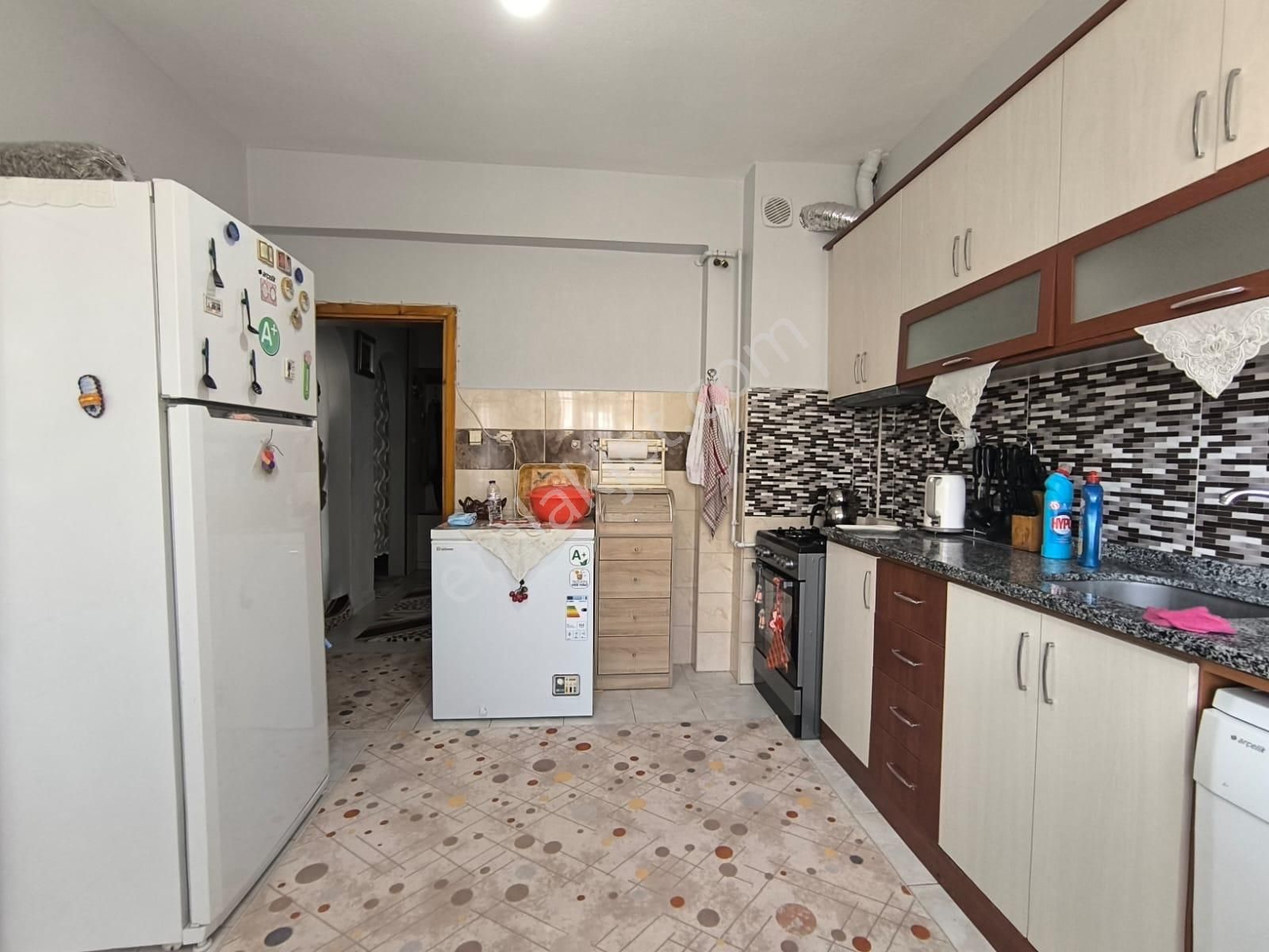 Selçuklu Dumlupınar'da 2+1 Bakımlı Satılık Daire