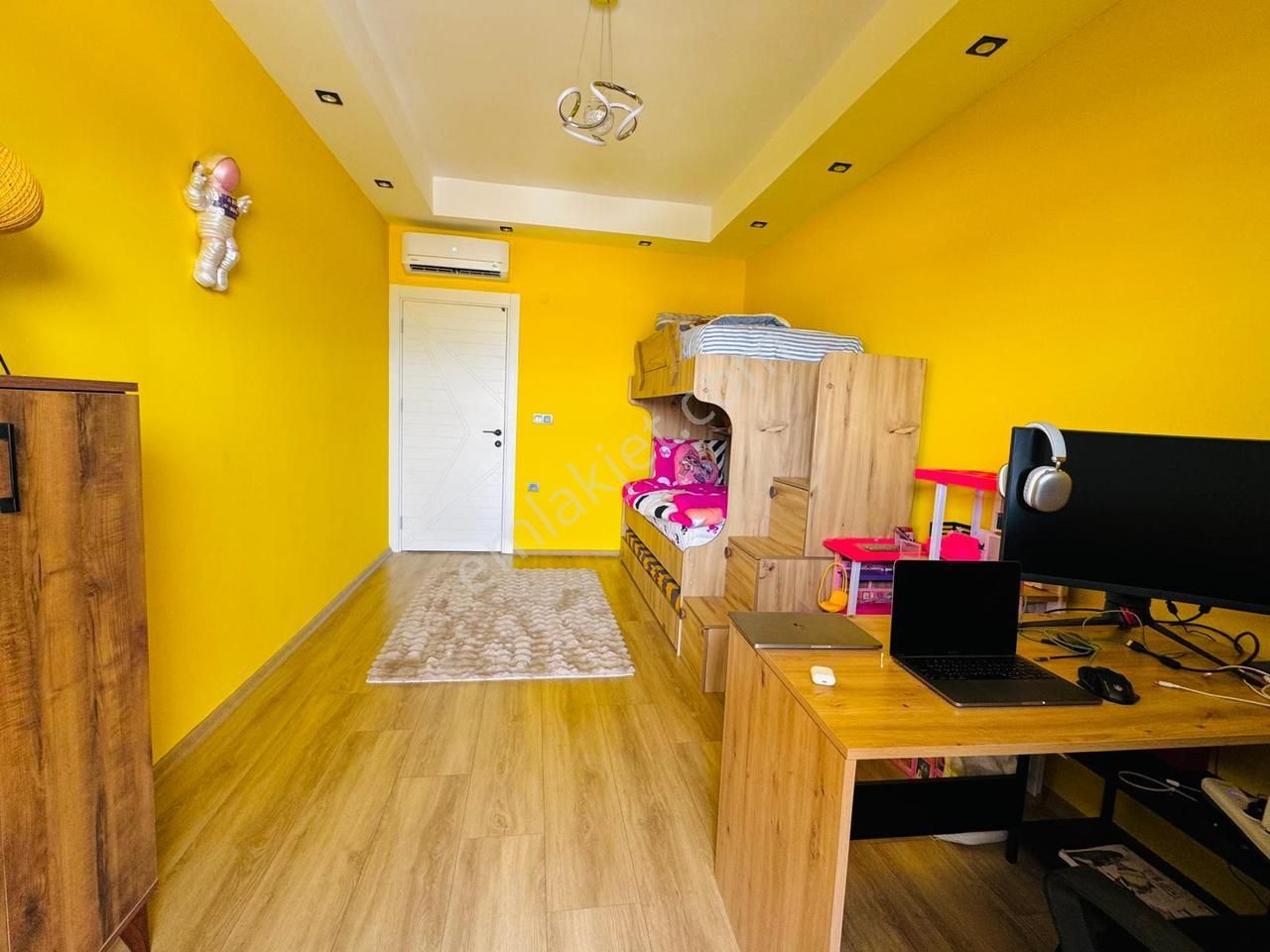 Alanya Payalar Mah. Havuzlu Yeni Lüks Satılık 2+1 Daireler Deniz Manzaralı - Görsel 2