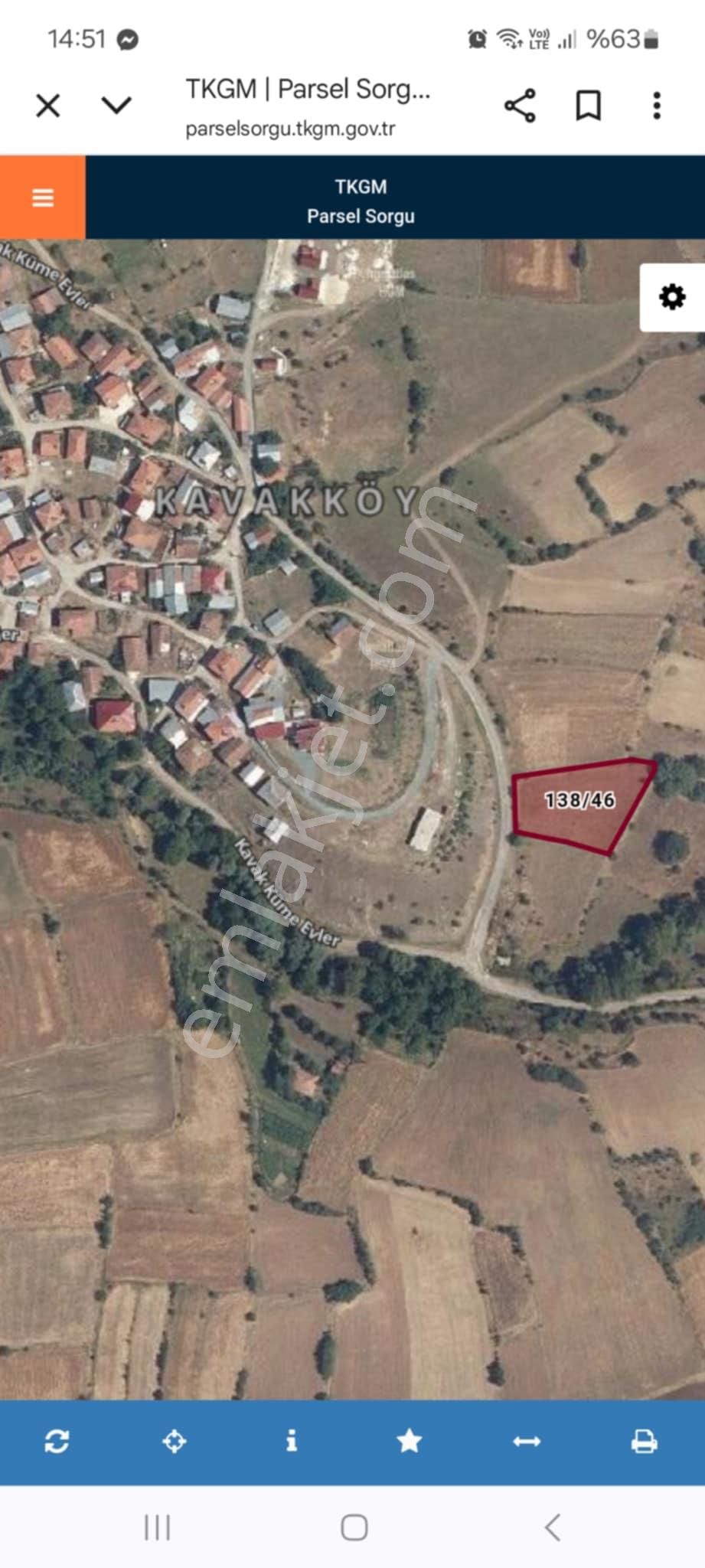 Merkez Kavak Köyün De Satılık Tarla