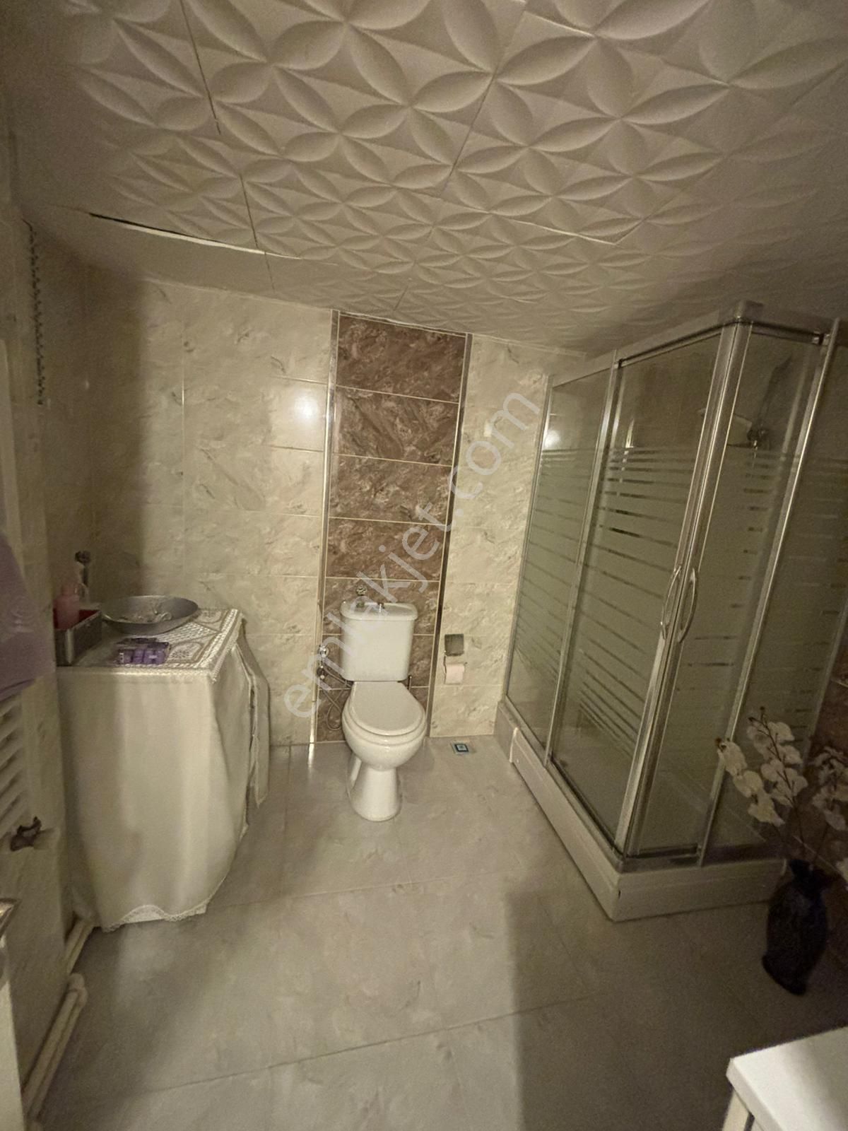 Mithatpaşa Cadde Yakını 3+1 Arakat 140 M2 Asansörlü Otoparklı Bakımlı Satılık Köşe Daire - Görsel 24
