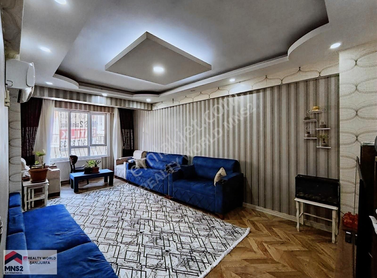 Realty World Mns2 Mehmet Ali'den Devteyştinde 3+1 Yüksek Giriş