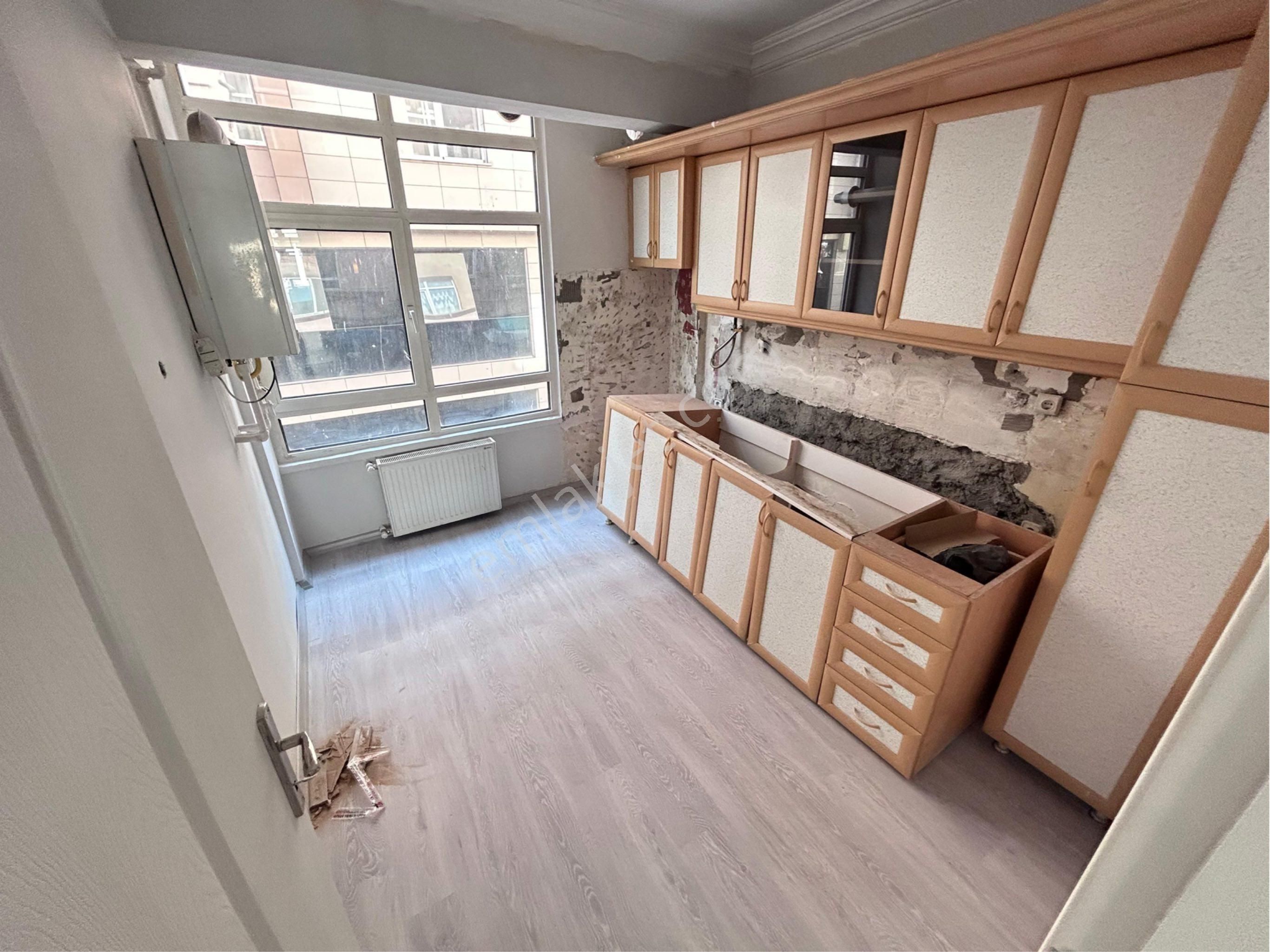 Doğan Emlak Group’tan İlkadım Zafer Mh.2+1 1.kat İçi Full Yapılı Daire