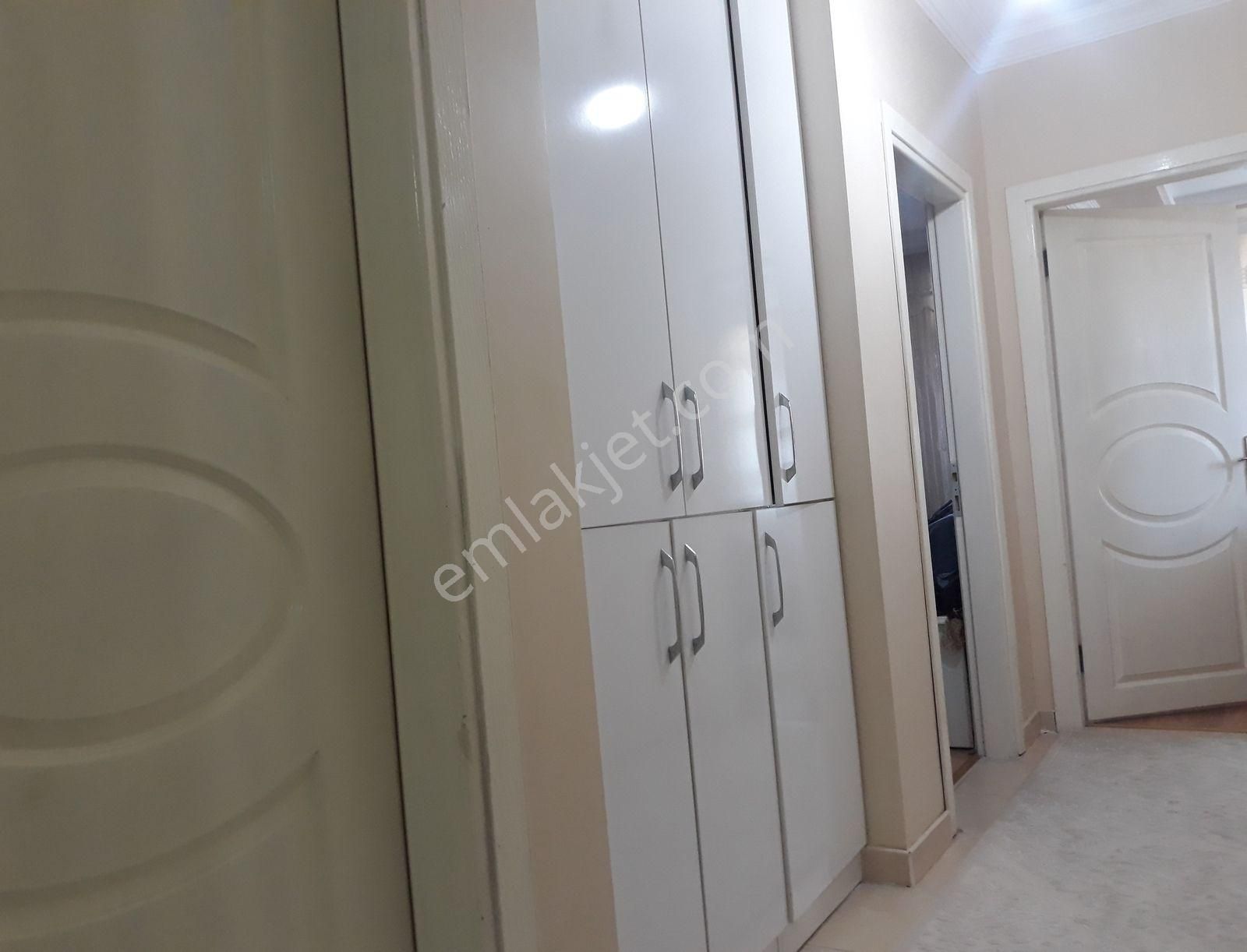 Üniversite Yolu Üzeri Gülistan Sitesi 3+1 Takasa Açık Daire! - Görsel 10