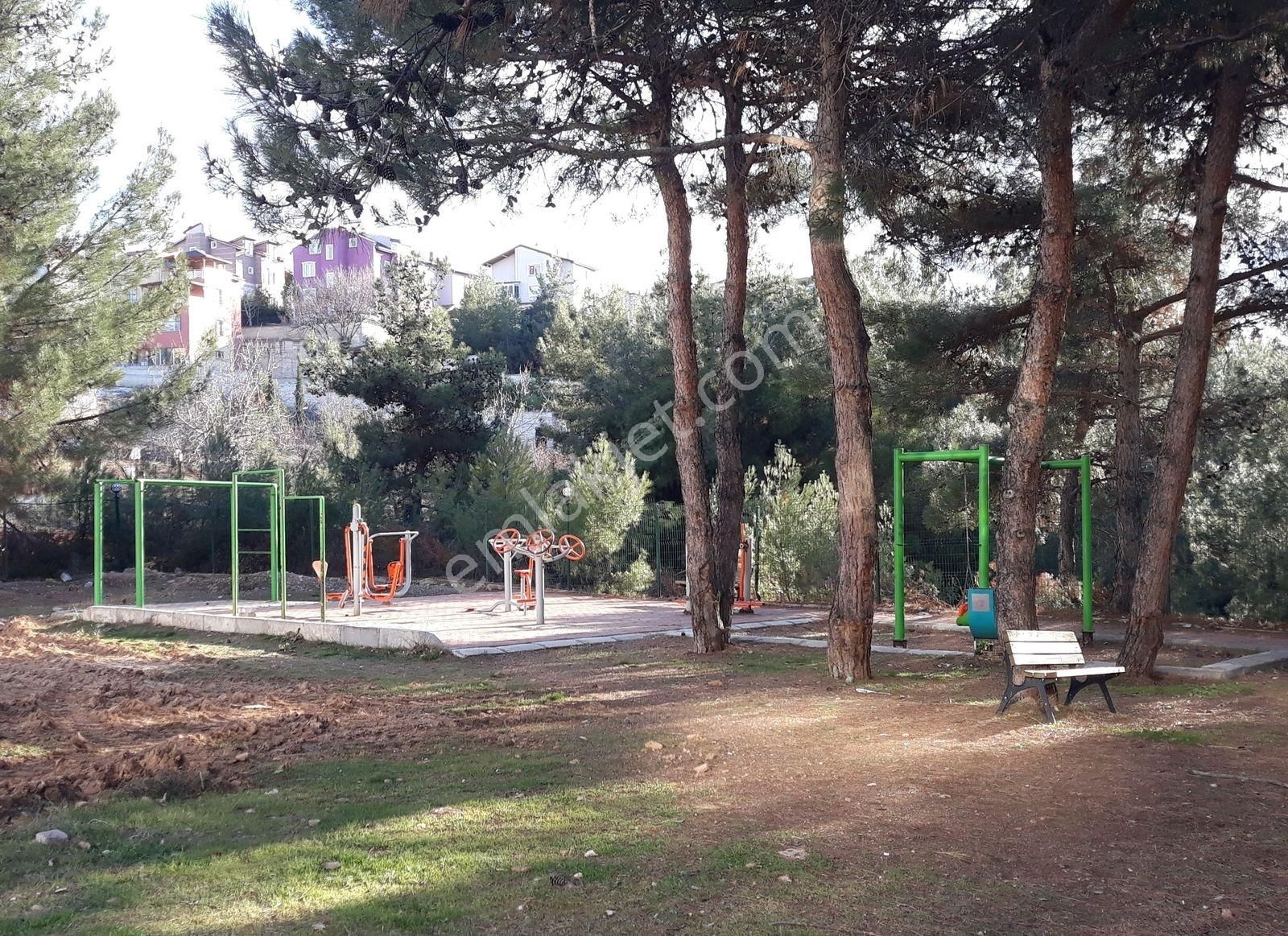 Üniversite Yolu Üzeri Gülistan Sitesi 3+1 Takasa Açık Daire! - Görsel 9