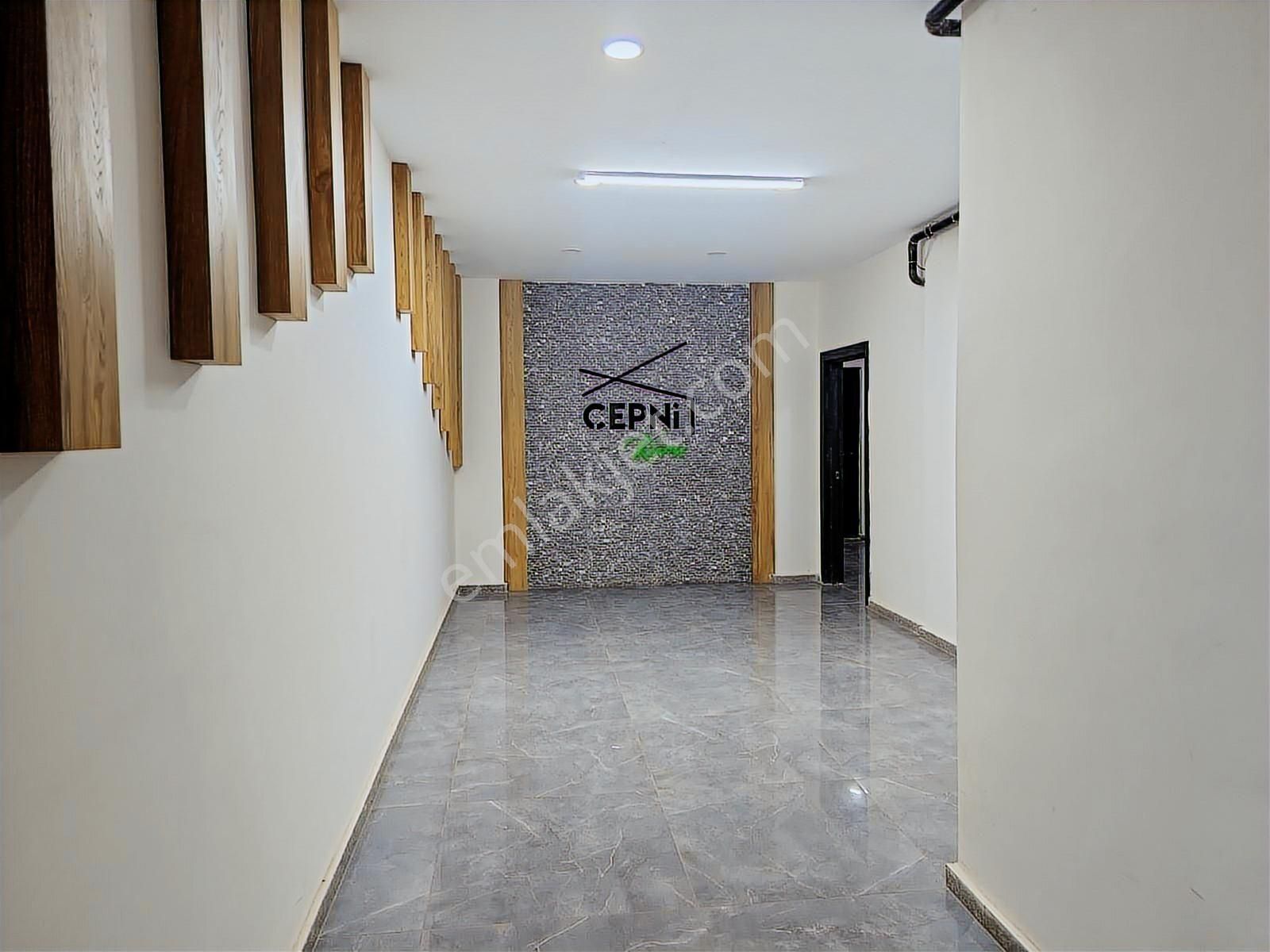 Uşak Merkez Kemalözde Çepni Park Sitesinde Ultra Lüks 2+1 Daire