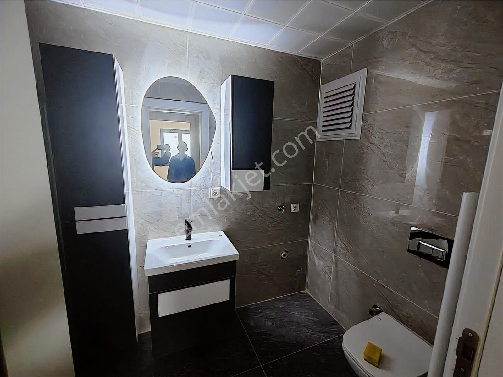 Uşak Merkez Kemalözde Çepni Park Sitesinde Ultra Lüks 2+1 Daire - Görsel 19