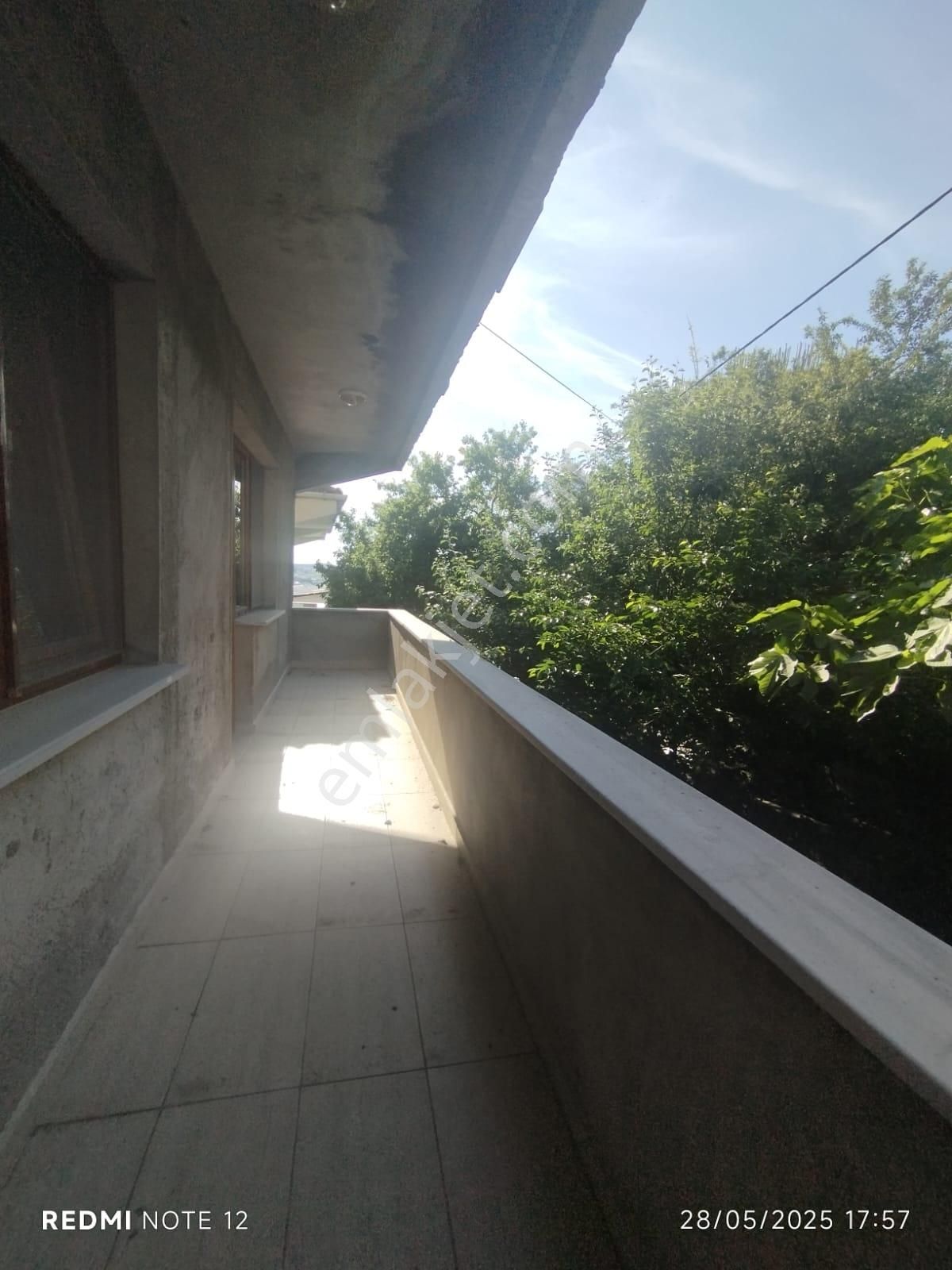 Bağlarbaşında Komple Satılık Kelepir Bina - Görsel 15