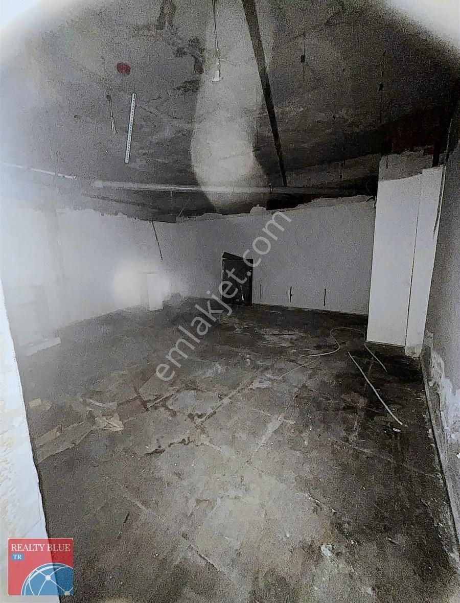 Samandıra Metro Durağına 200mt, Ön Kullanımlı Bodrumlu Dükkan - Görsel 3